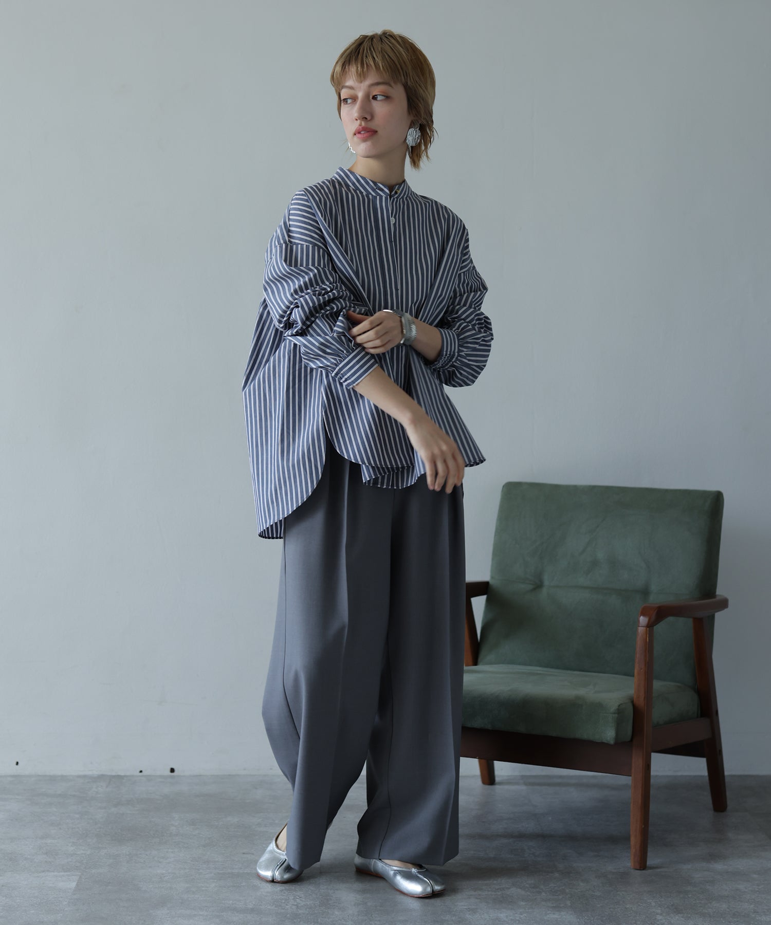 ネイビーストライプ　model：H160