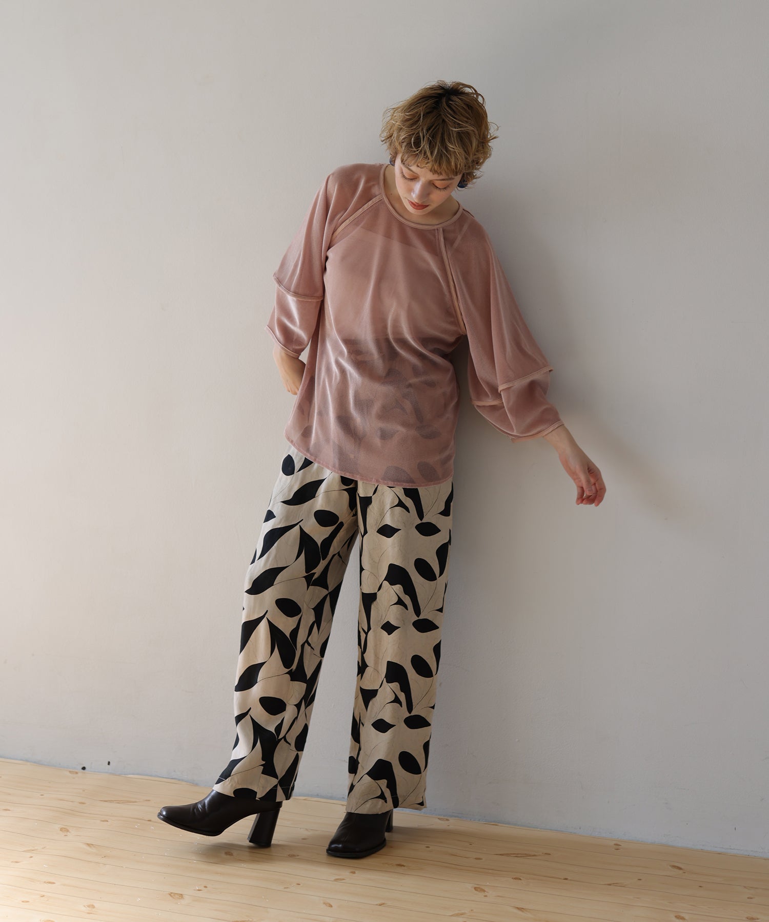 ベージュ×ブラック　model：H160