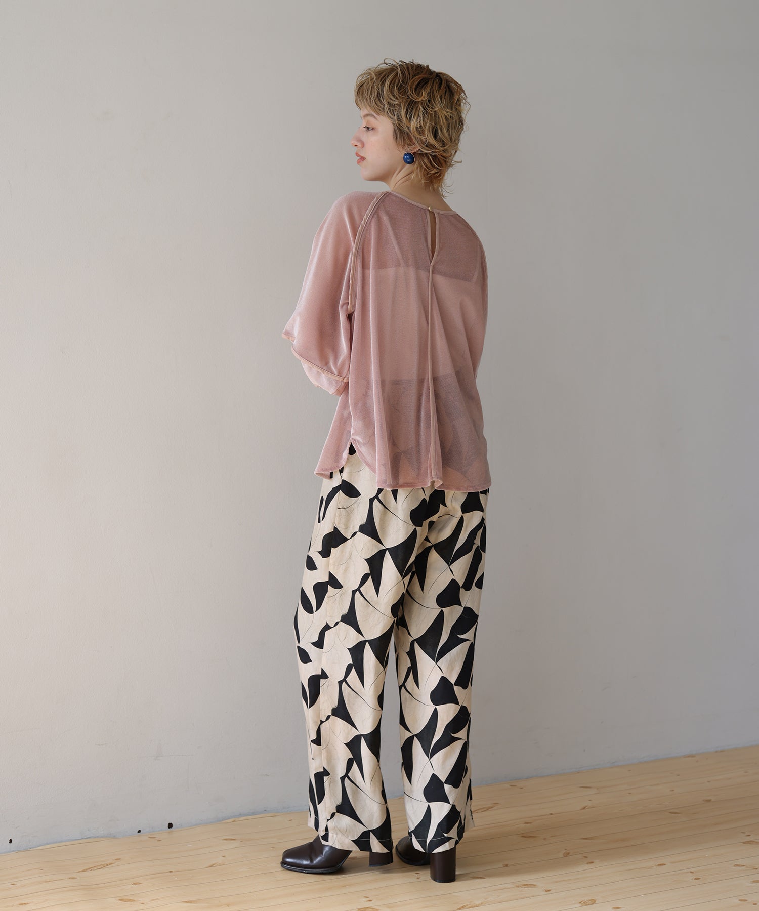 ベージュ×ブラック　model：H160