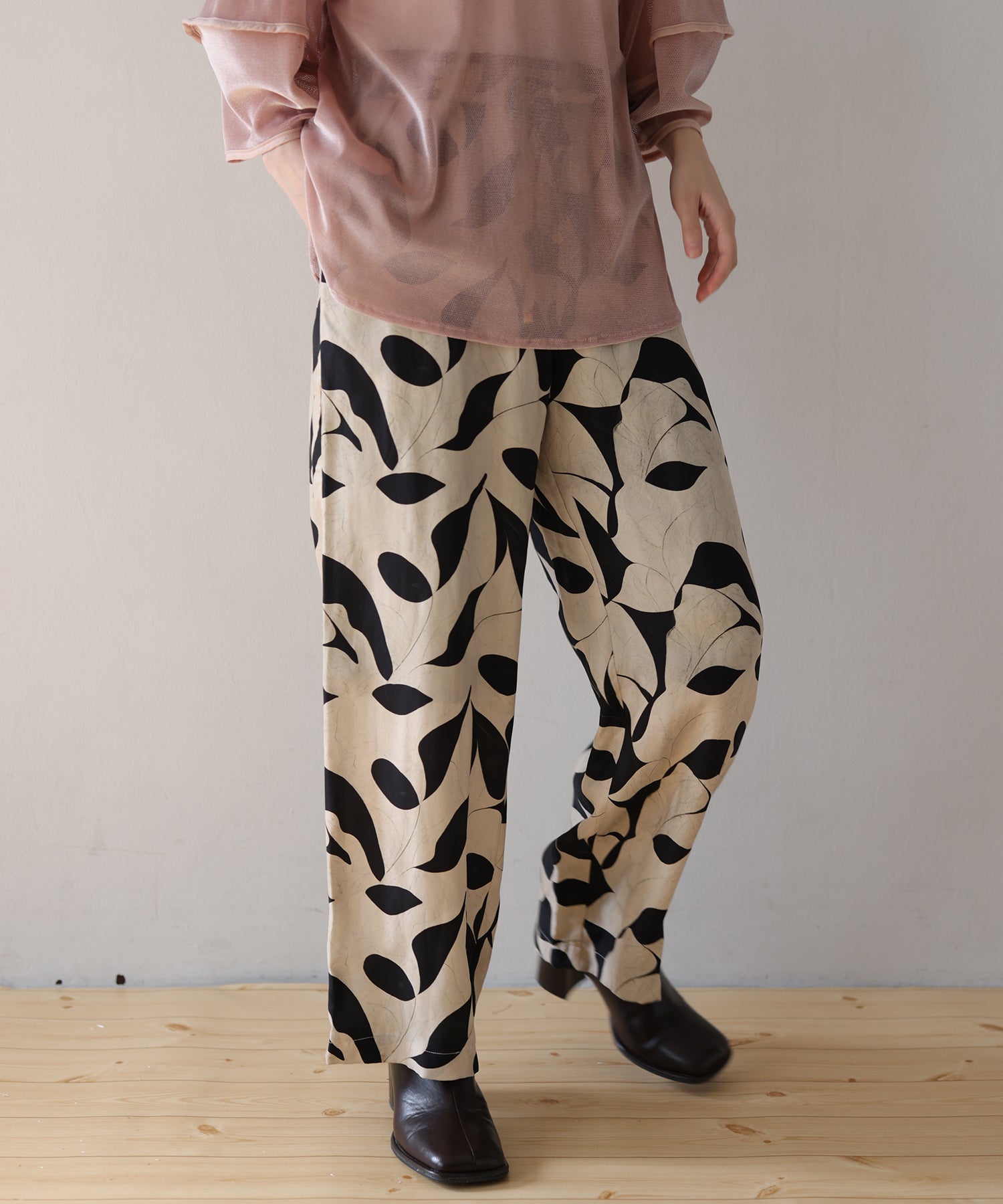 ベージュ×ブラック　model：H160