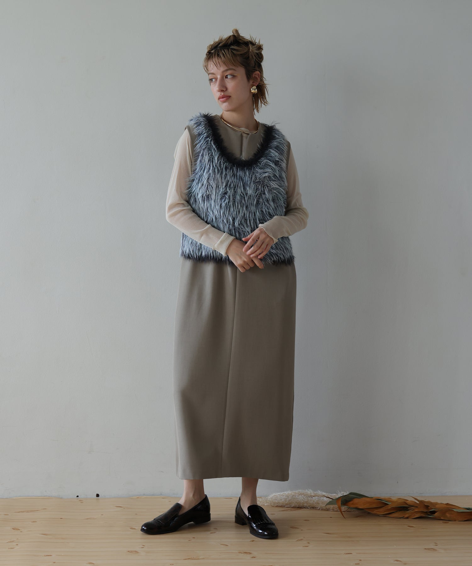 チャコール　model：H160