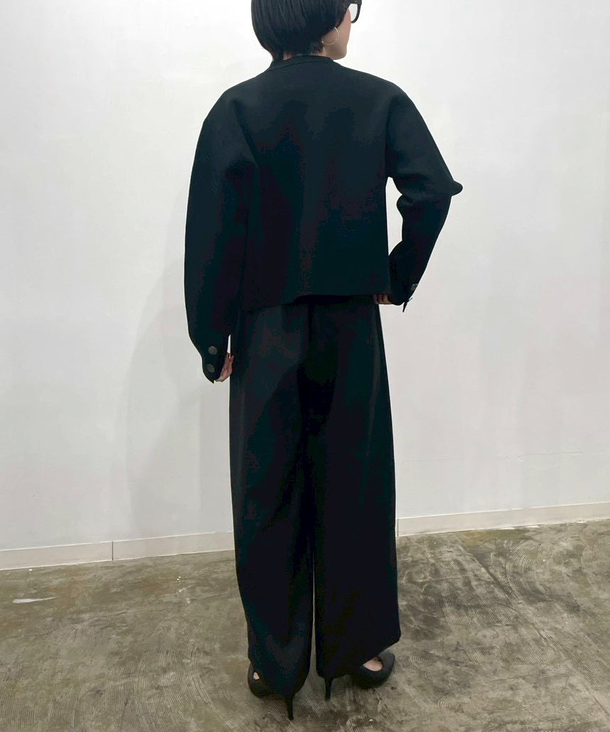 ブラック　staff：H161