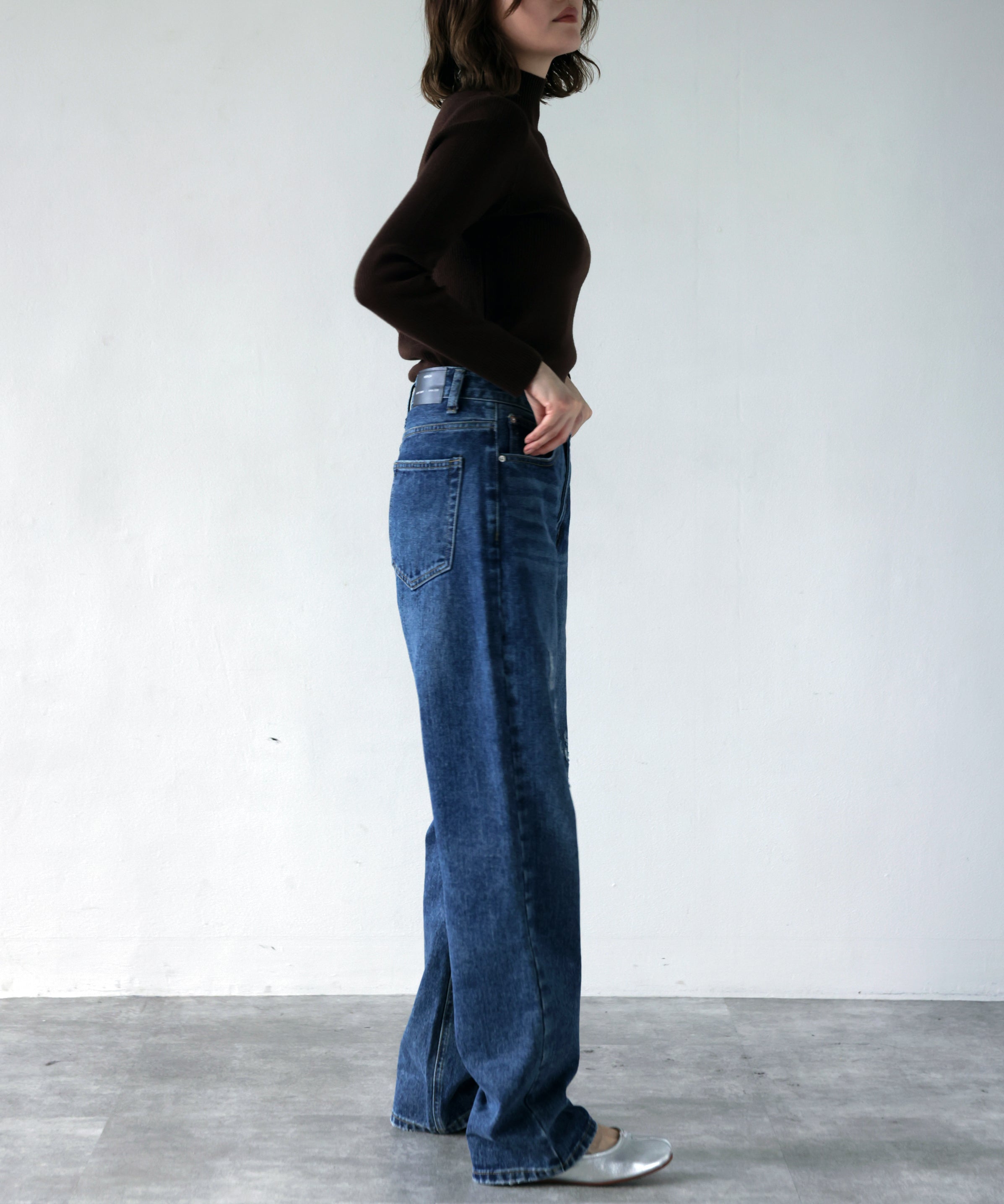 ブラウン　model：H167