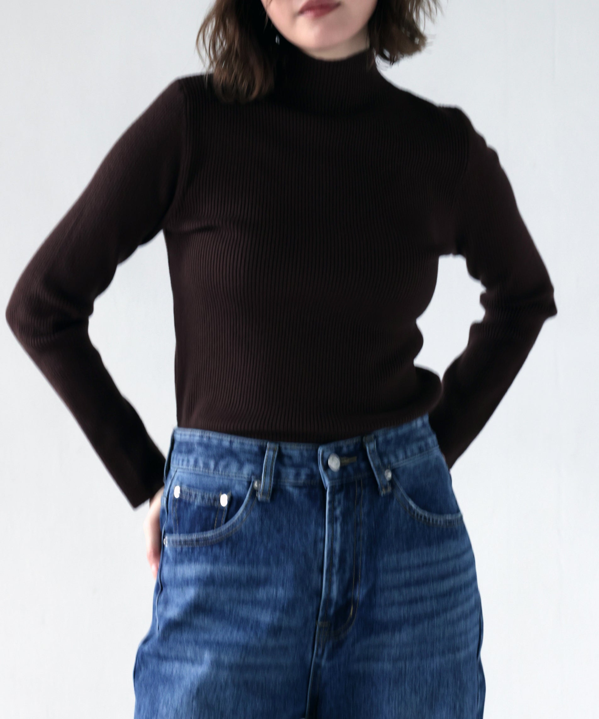 ブラウン　model：H167