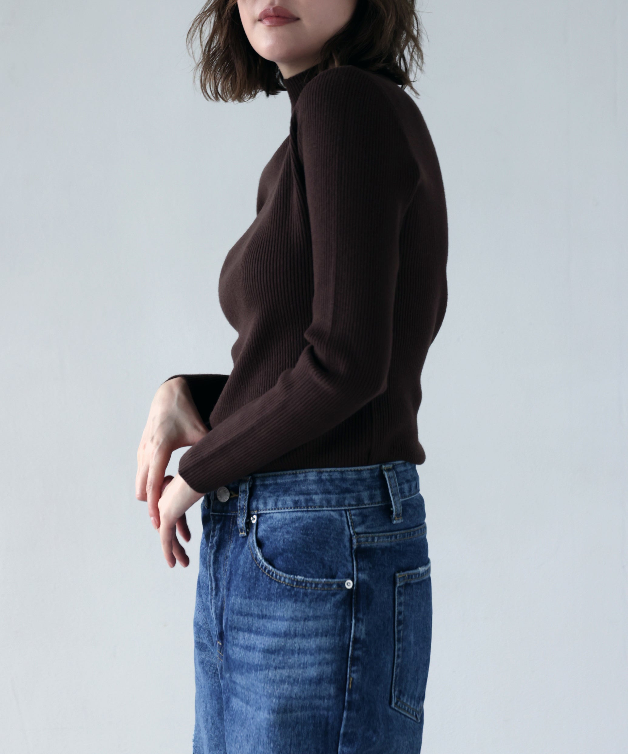 ブラウン　model：H167