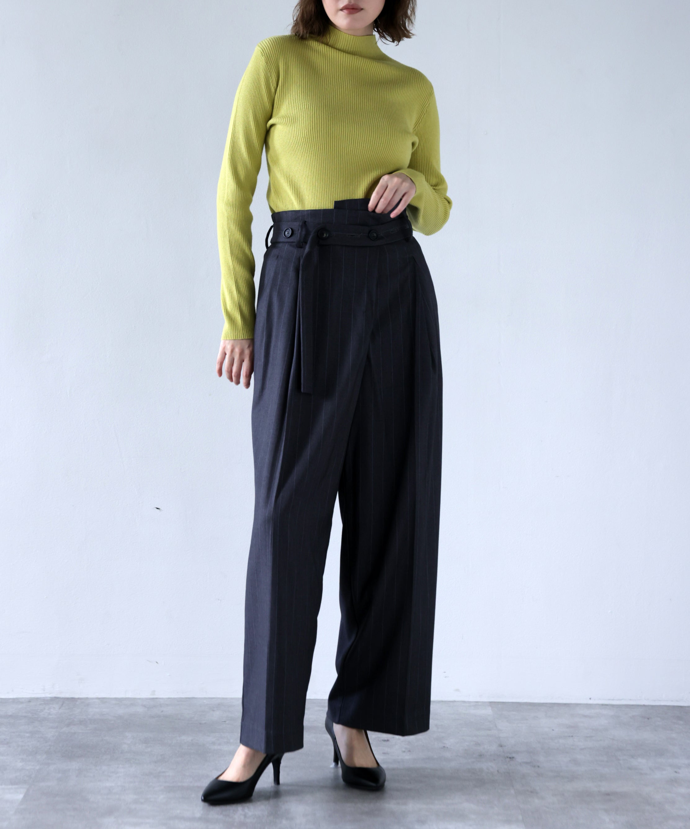 イエロー　model：H167