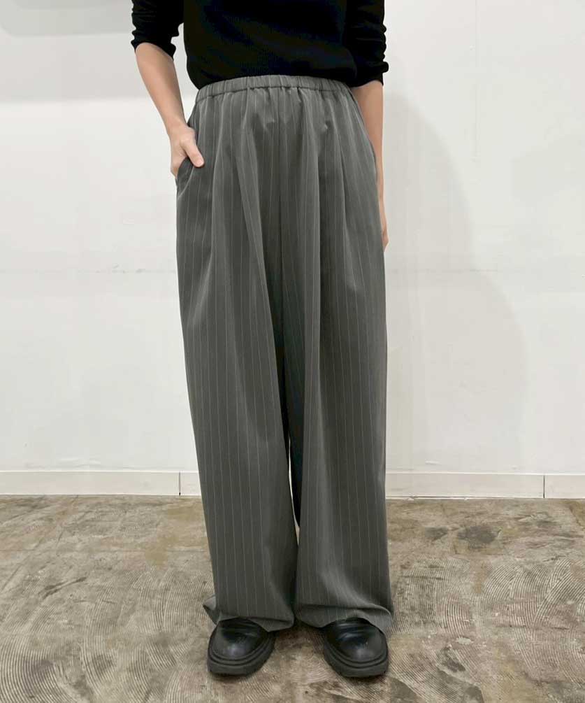 Tucked Wide Pants