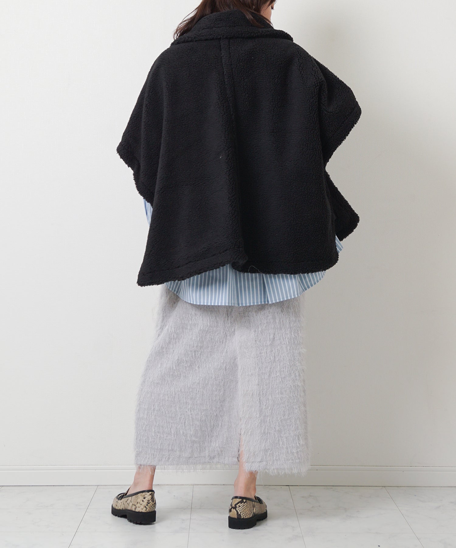ブラック　model：H167
