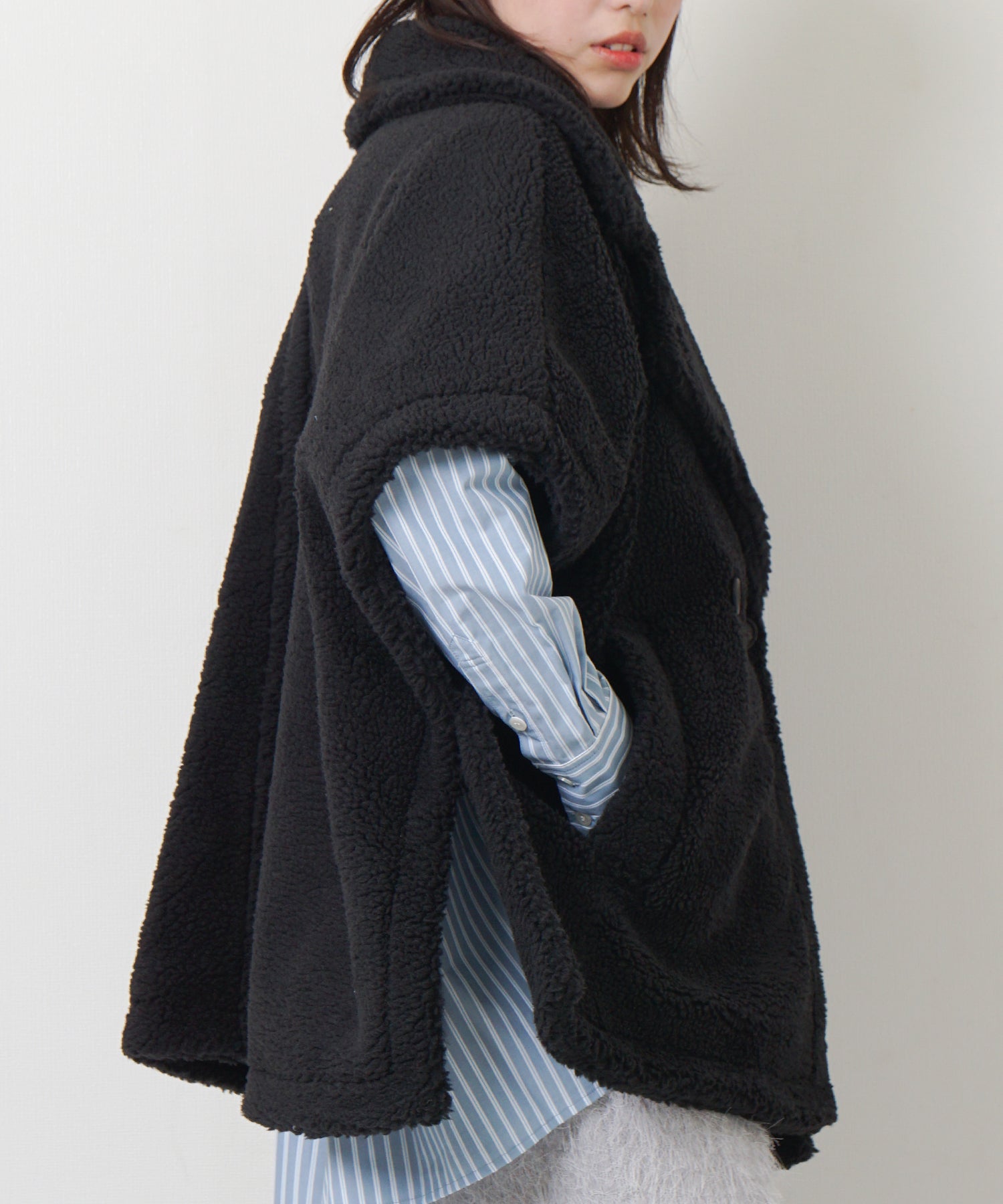 ブラック　model：H167