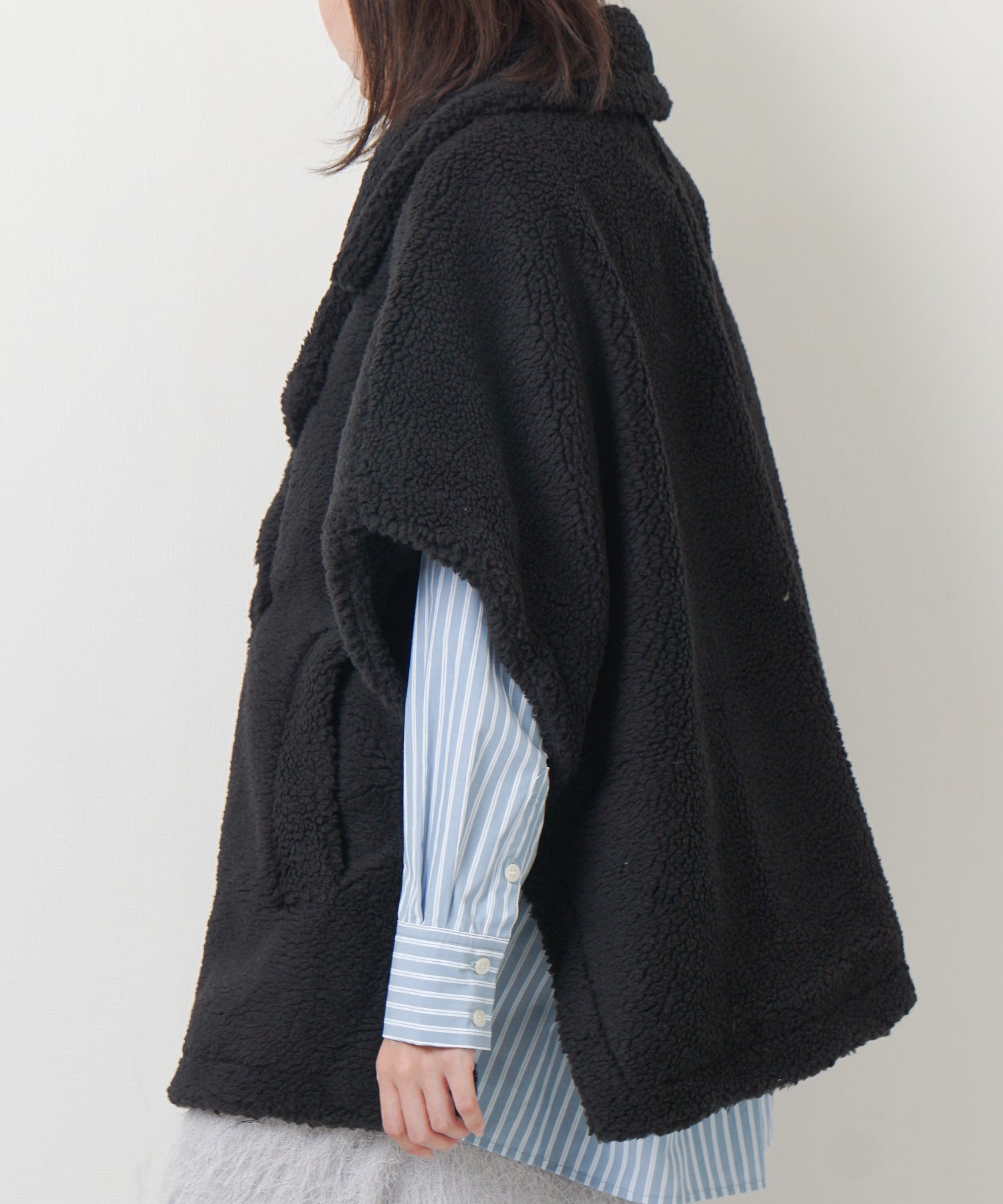 ブラック　model：H167