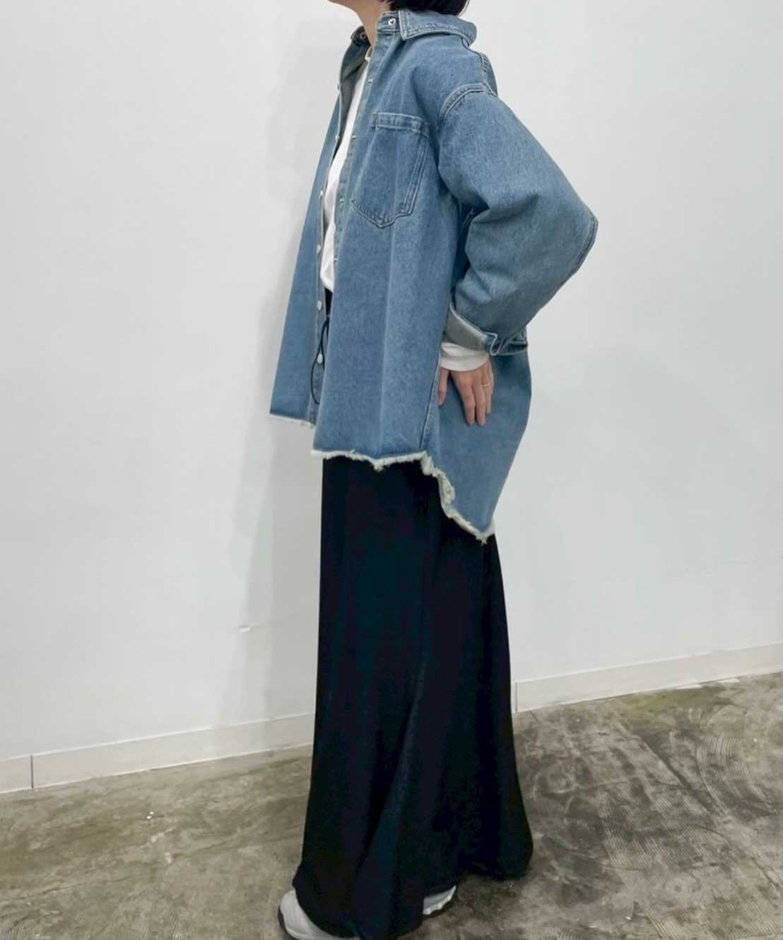 ライトブルー　staff：H155