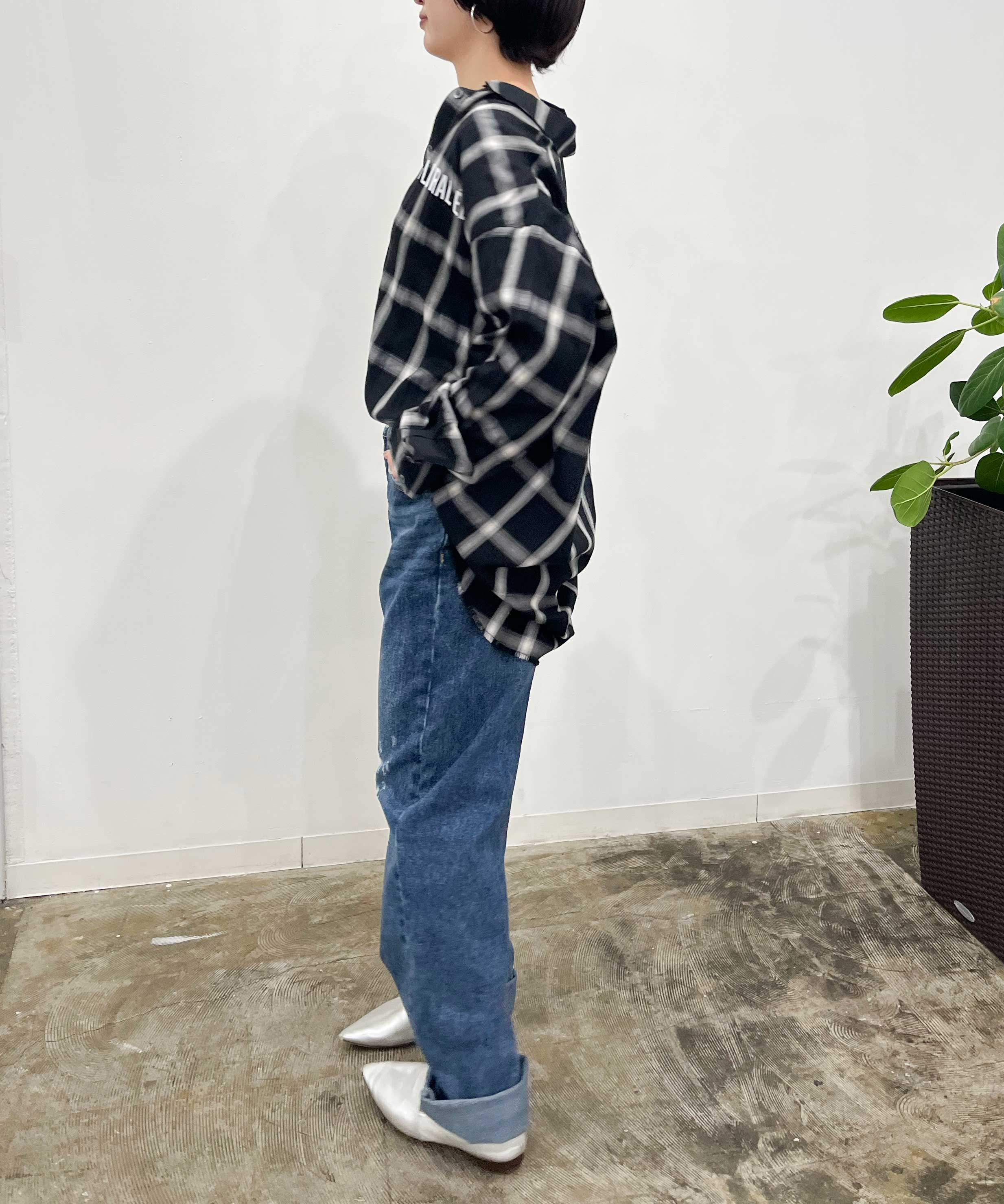 ブラック　staff：H161