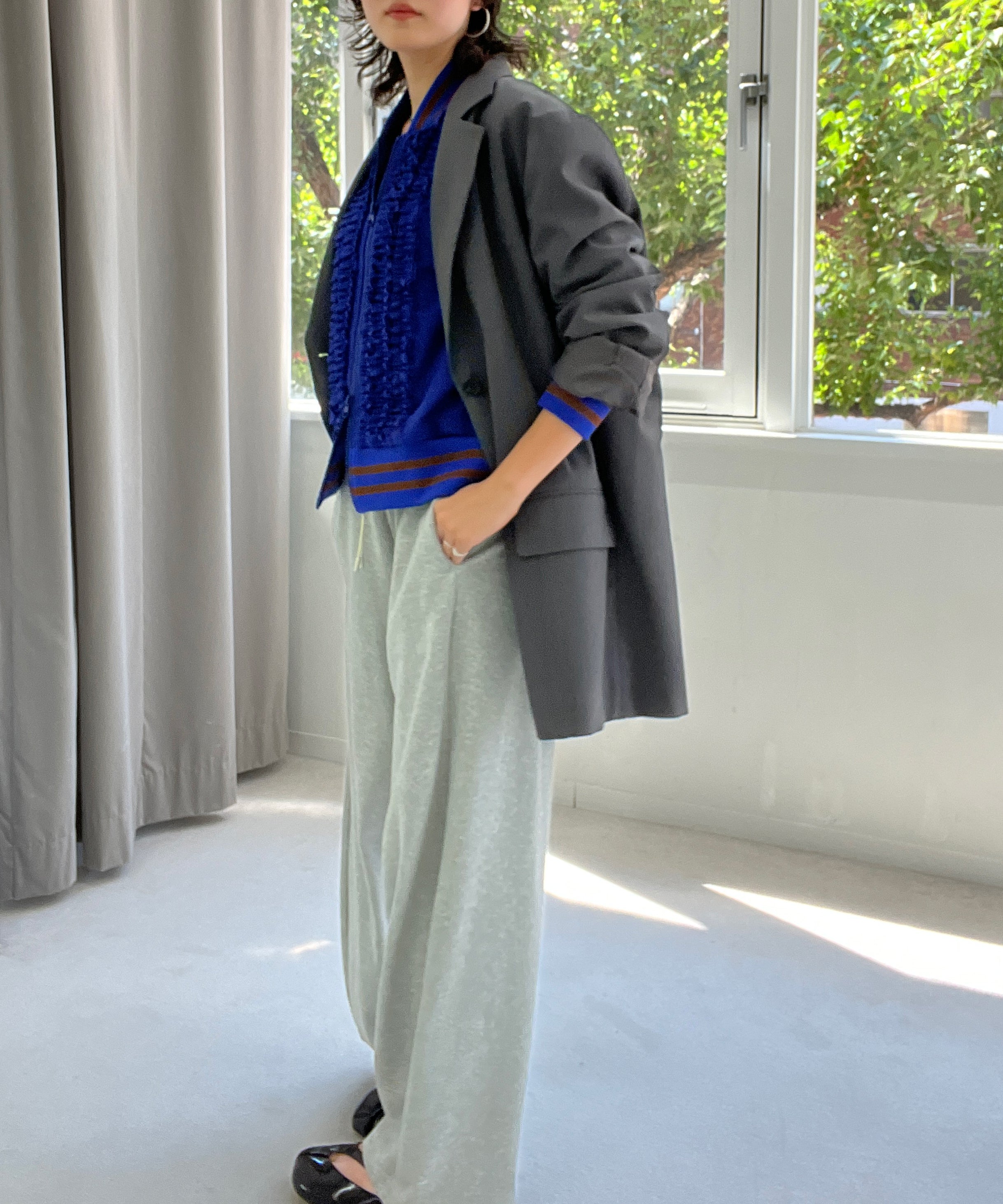 グレー　staff：H161cm