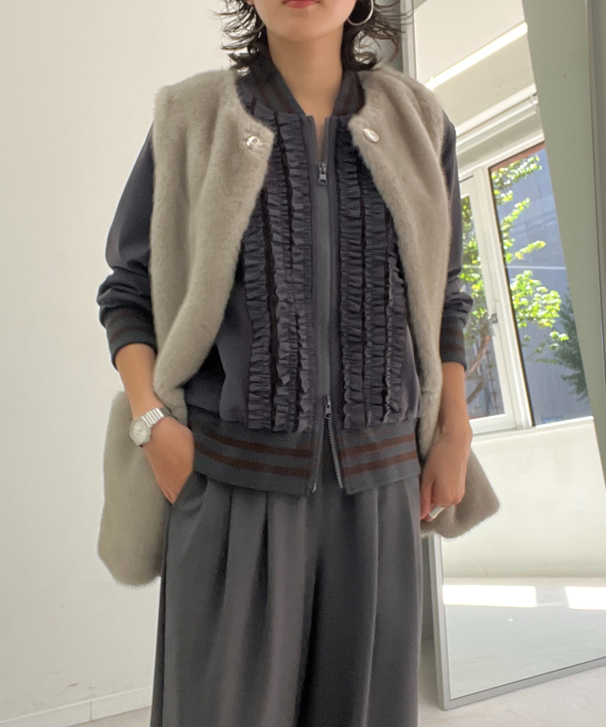 ライトグレー　staff：H161cm