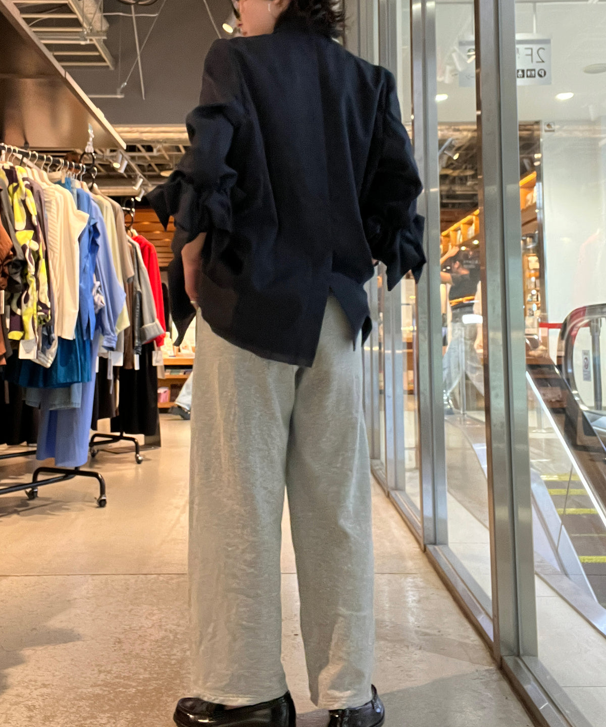 ネイビー　staff：H161cm