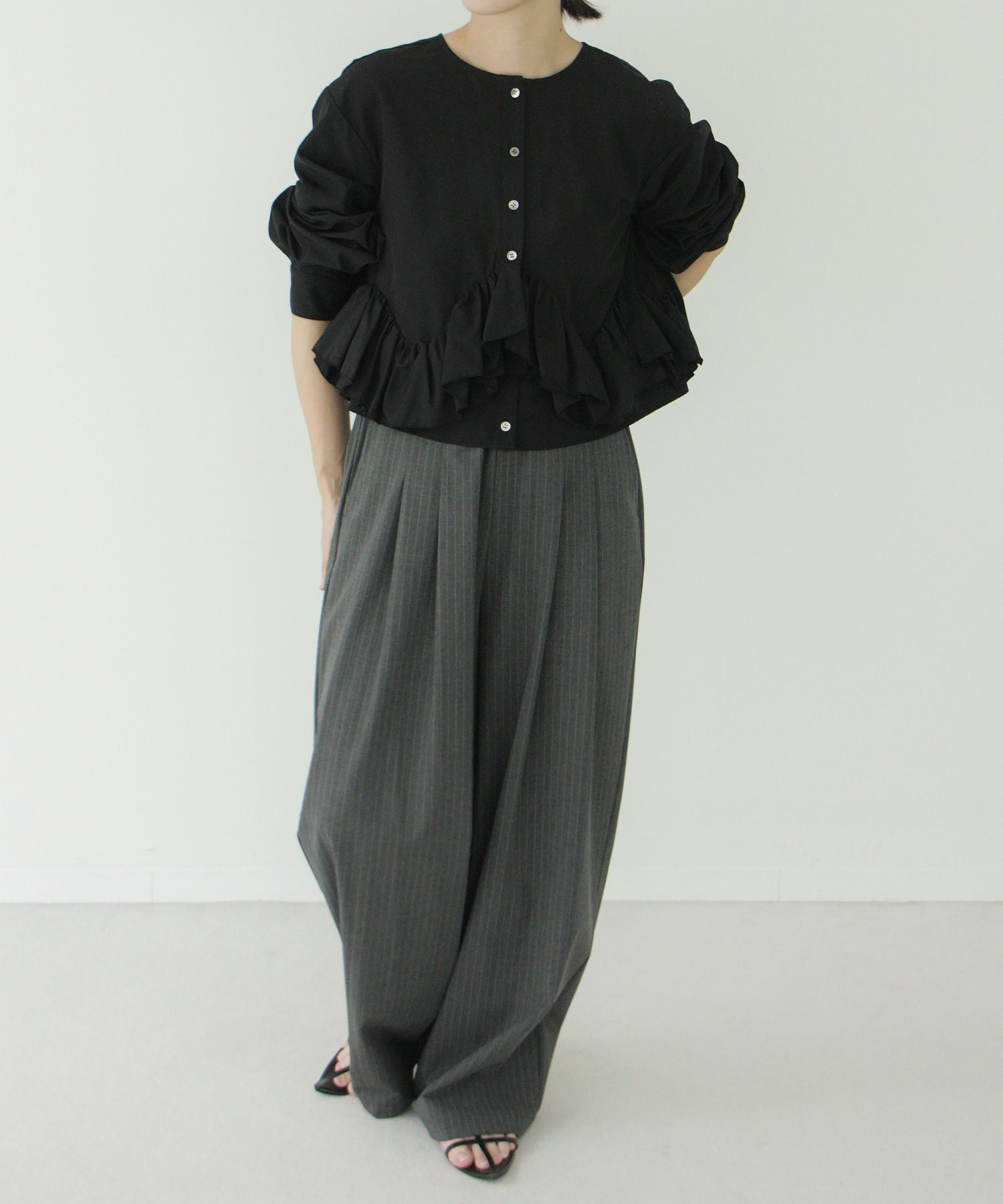 ブラック　staff：H155