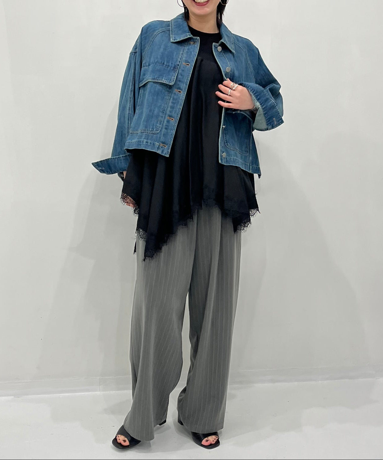 Back Label Cropped Denim Jacket