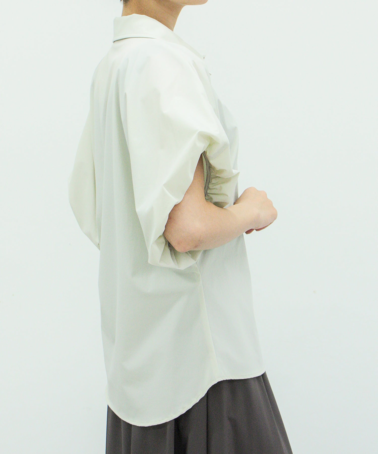 オフグレー　staff：H161