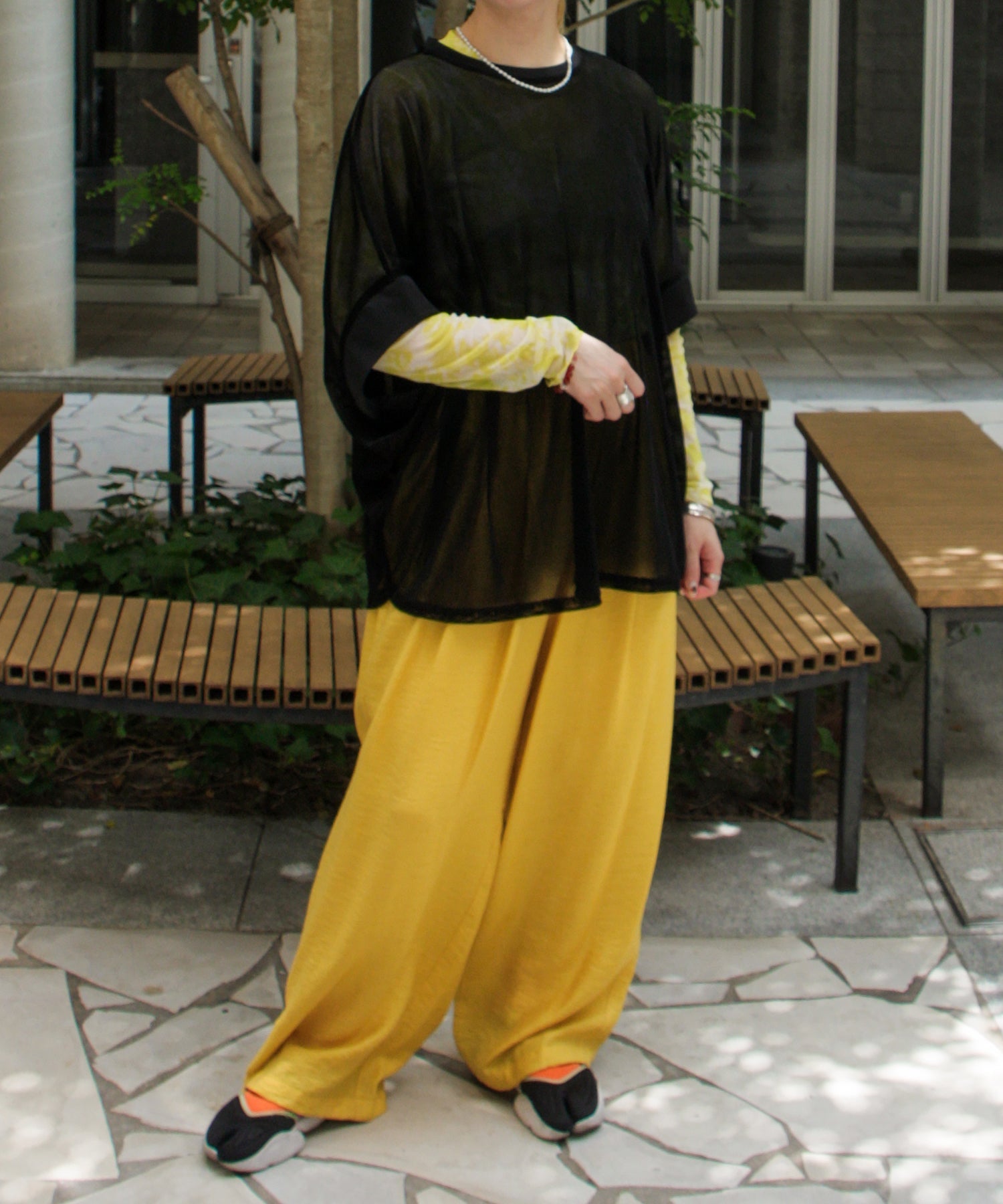 ブラック　staff：H157