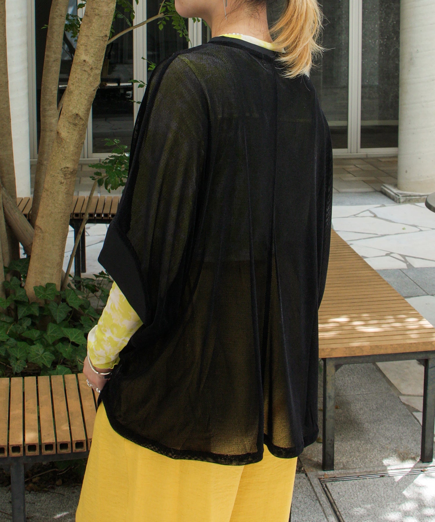 ブラック　staff：H157