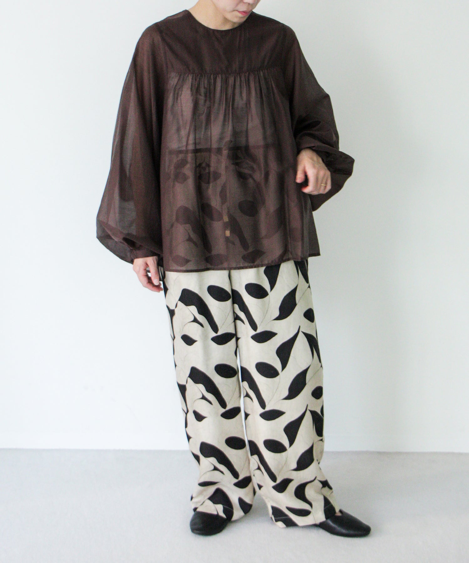 ブラウン　staff：H155