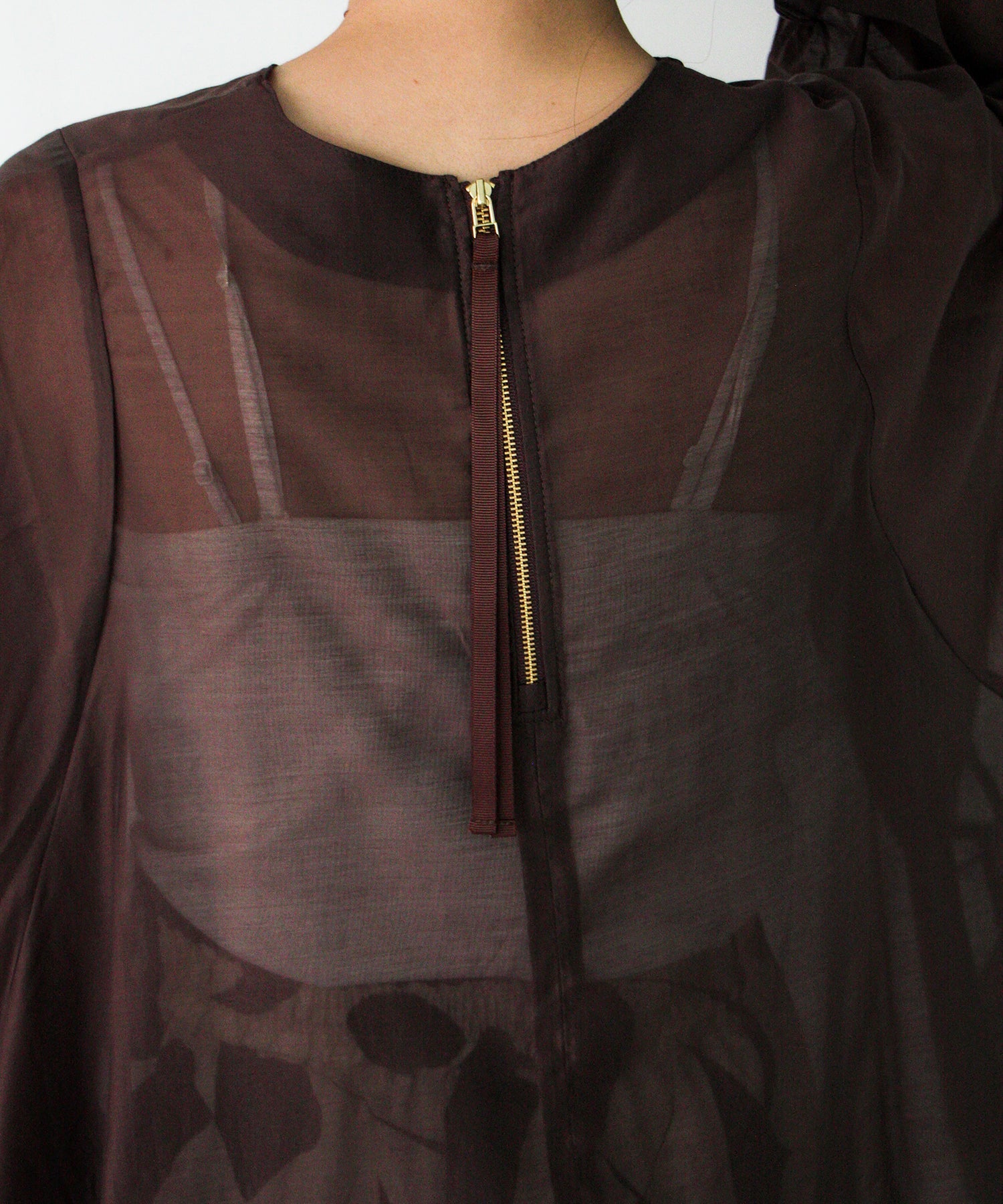 ブラウン　staff：H155