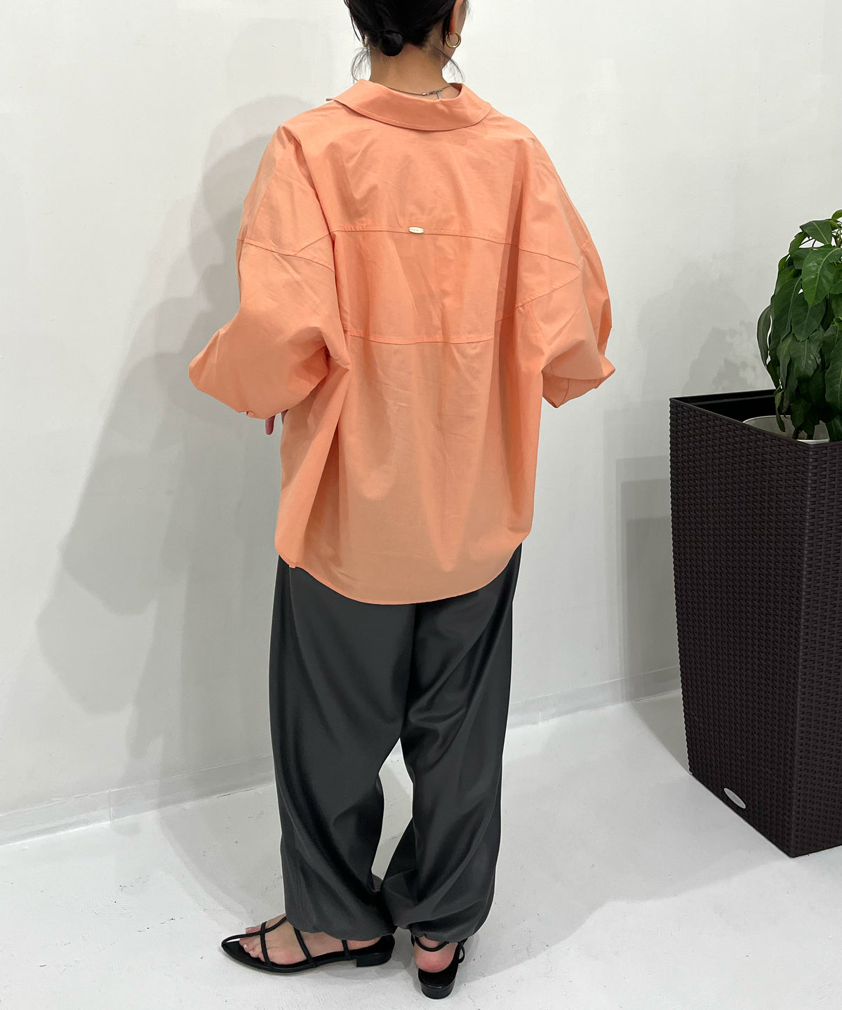 オレンジ　staff：H155cm