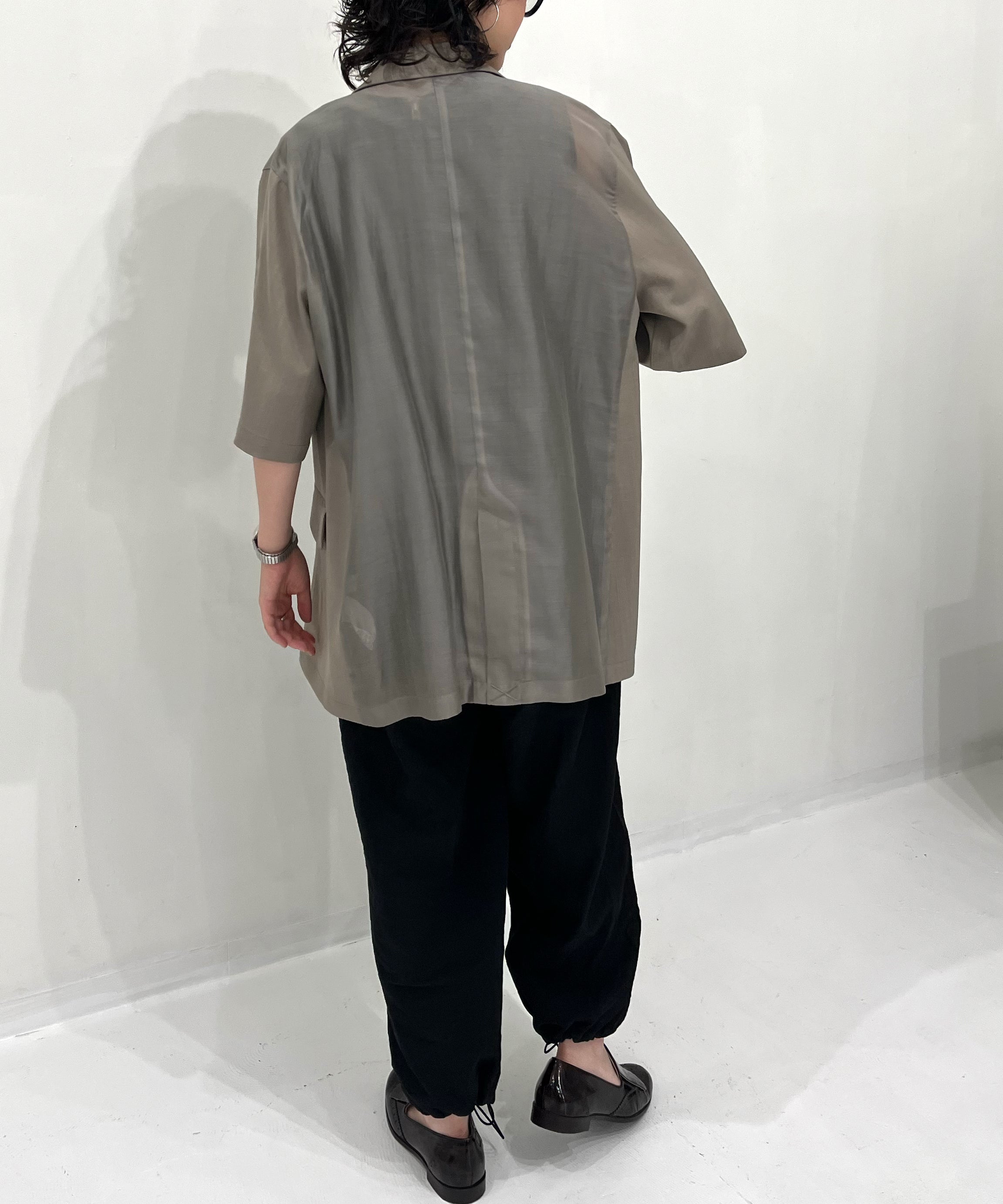 Back Sheer Short-Sleeved Jacket