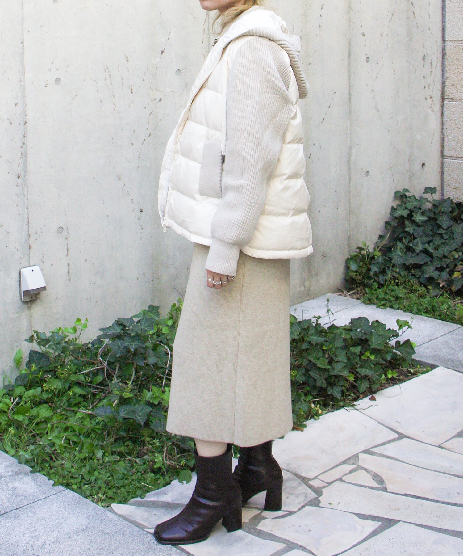 アイボリー　model：H157