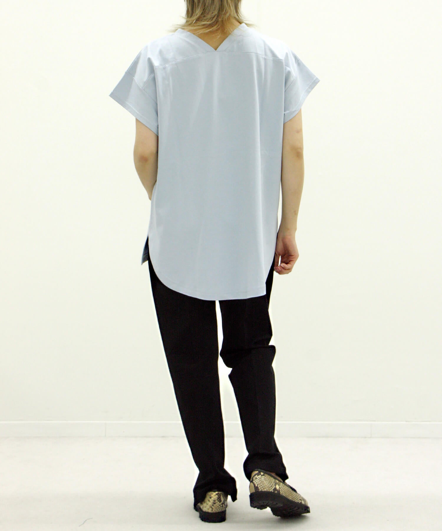 【Timesale】YELLロゴTシャツ