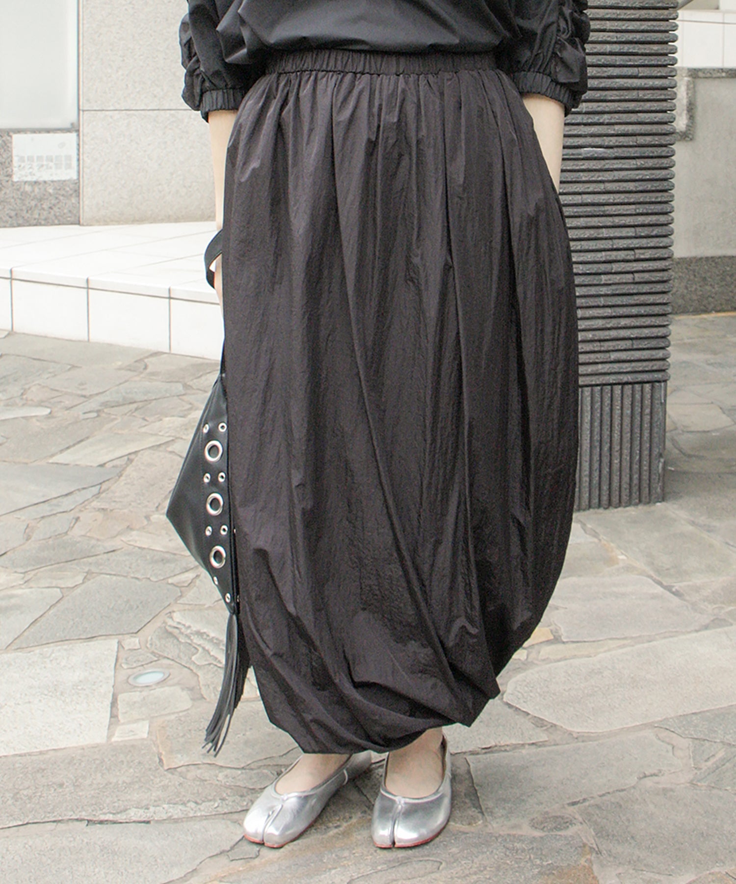 ブラック　staff：H157