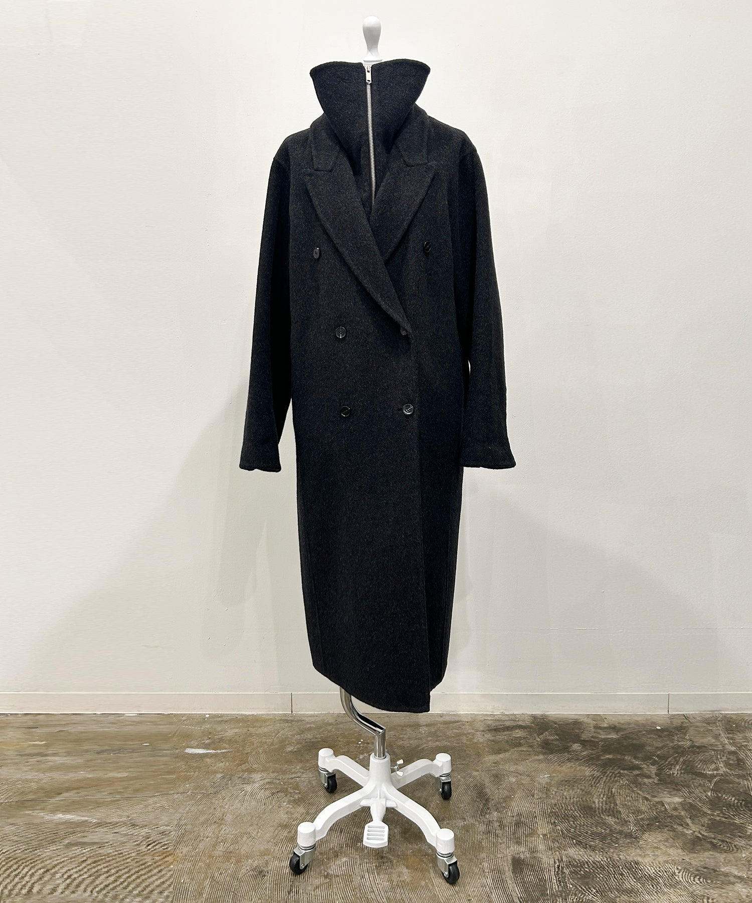 完売のため再生産】Structured Double Wool Coat