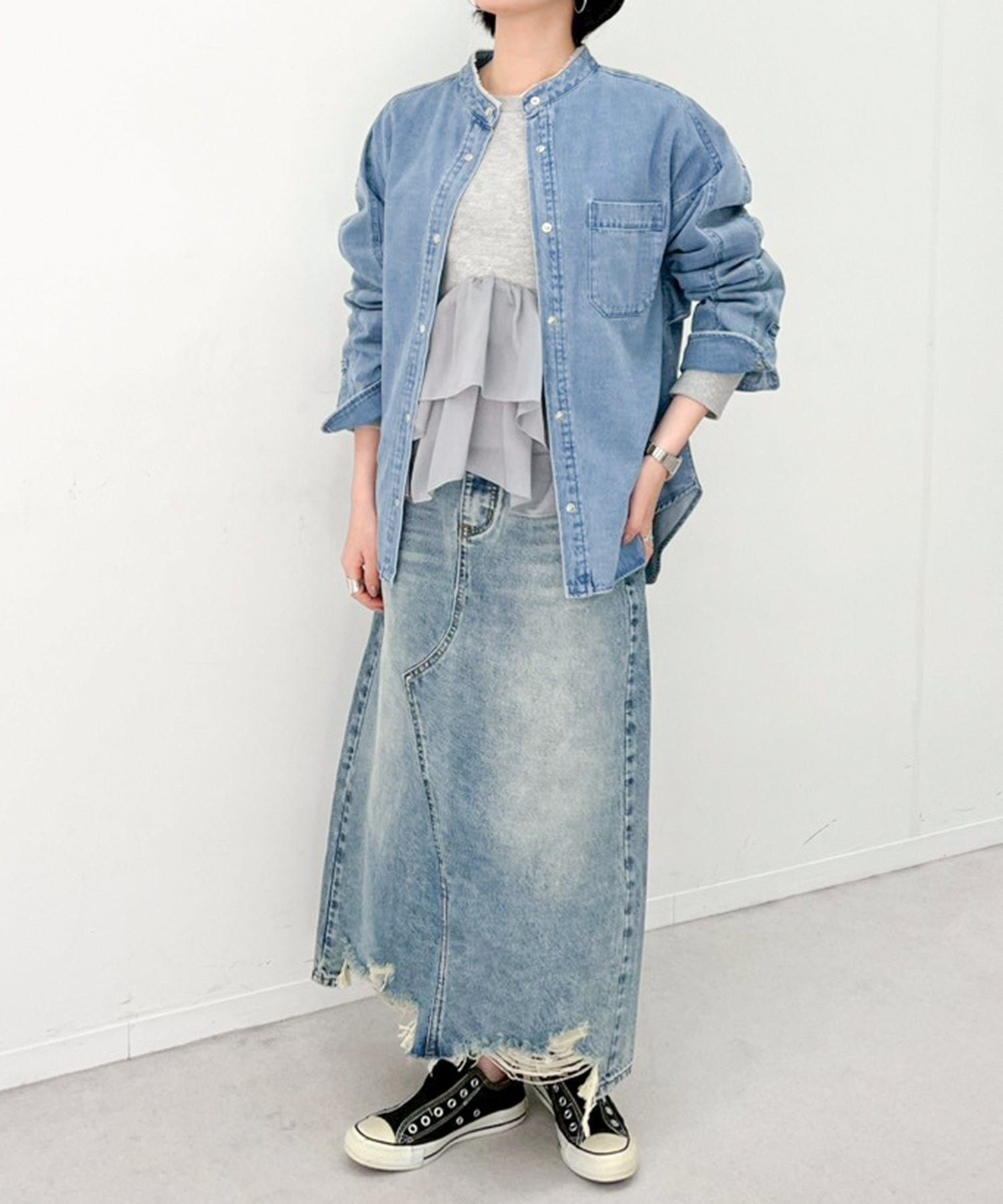 Frill-Hem Compact Tops