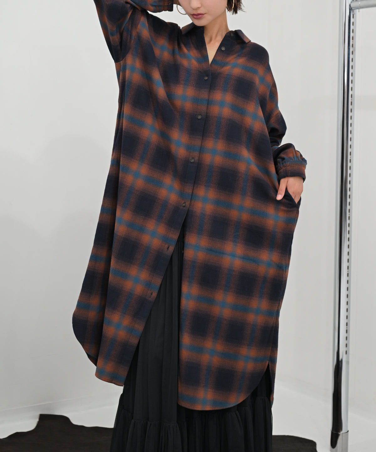 ブラウンチェック　model：H166cm