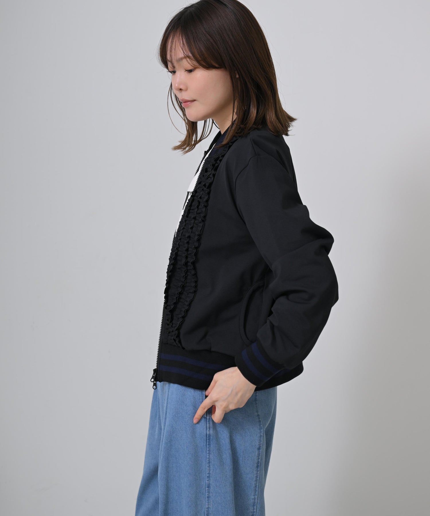 大人気につき再入荷】Border Front Frill Blouson