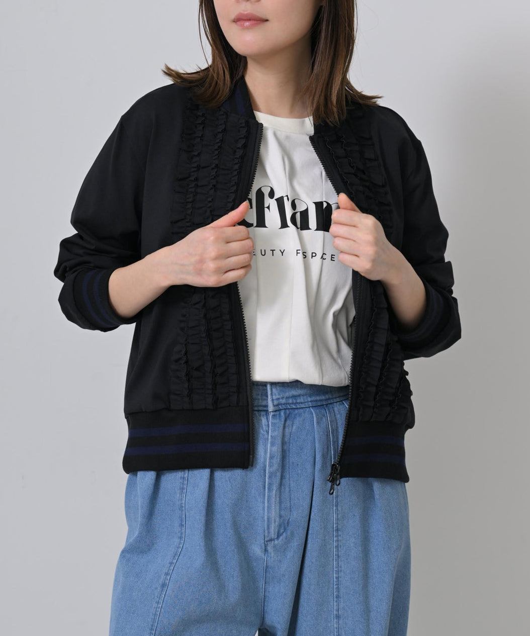 Border Front Frill Blouson BLACK