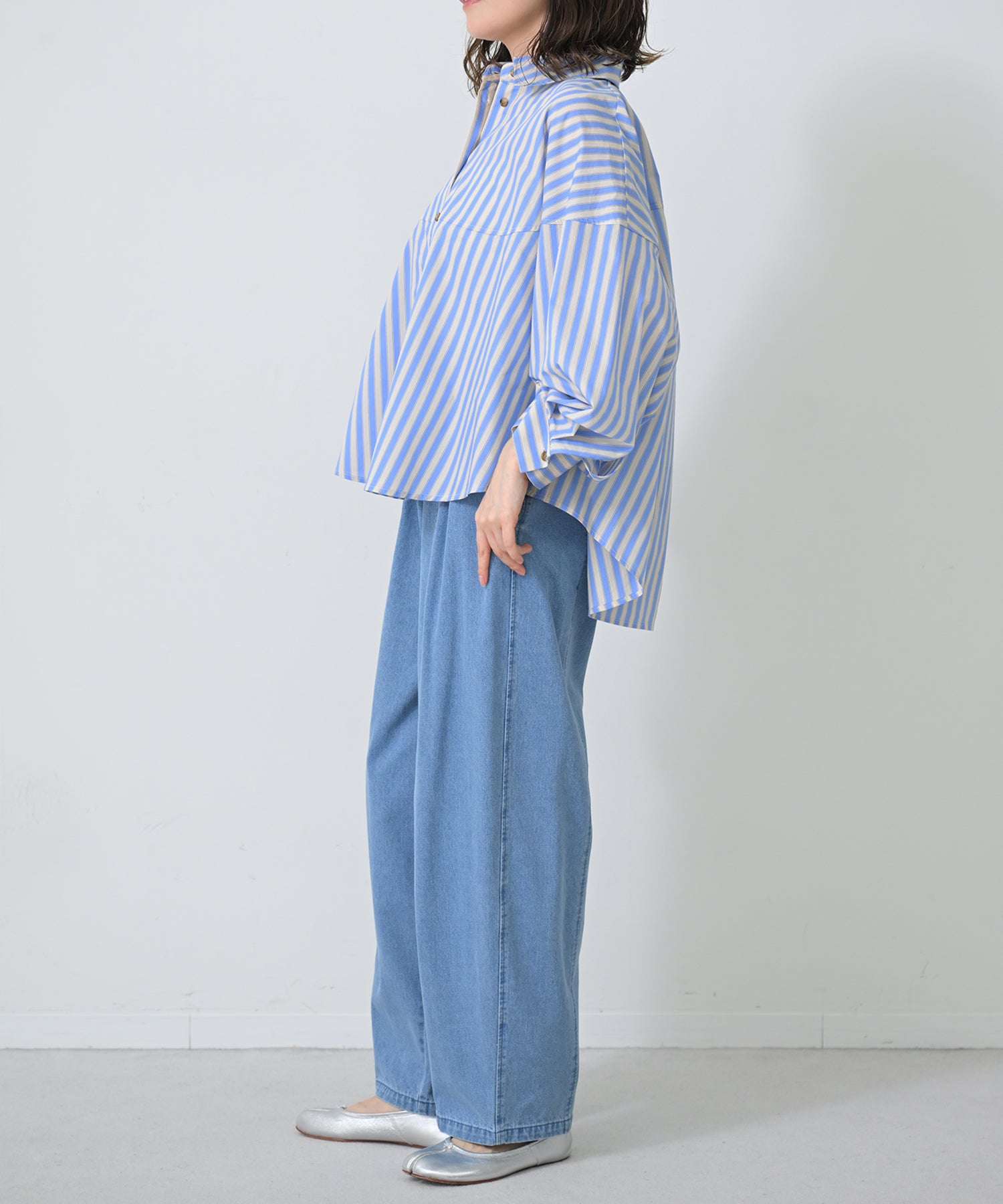 ライトブルー×オフ　model：H167