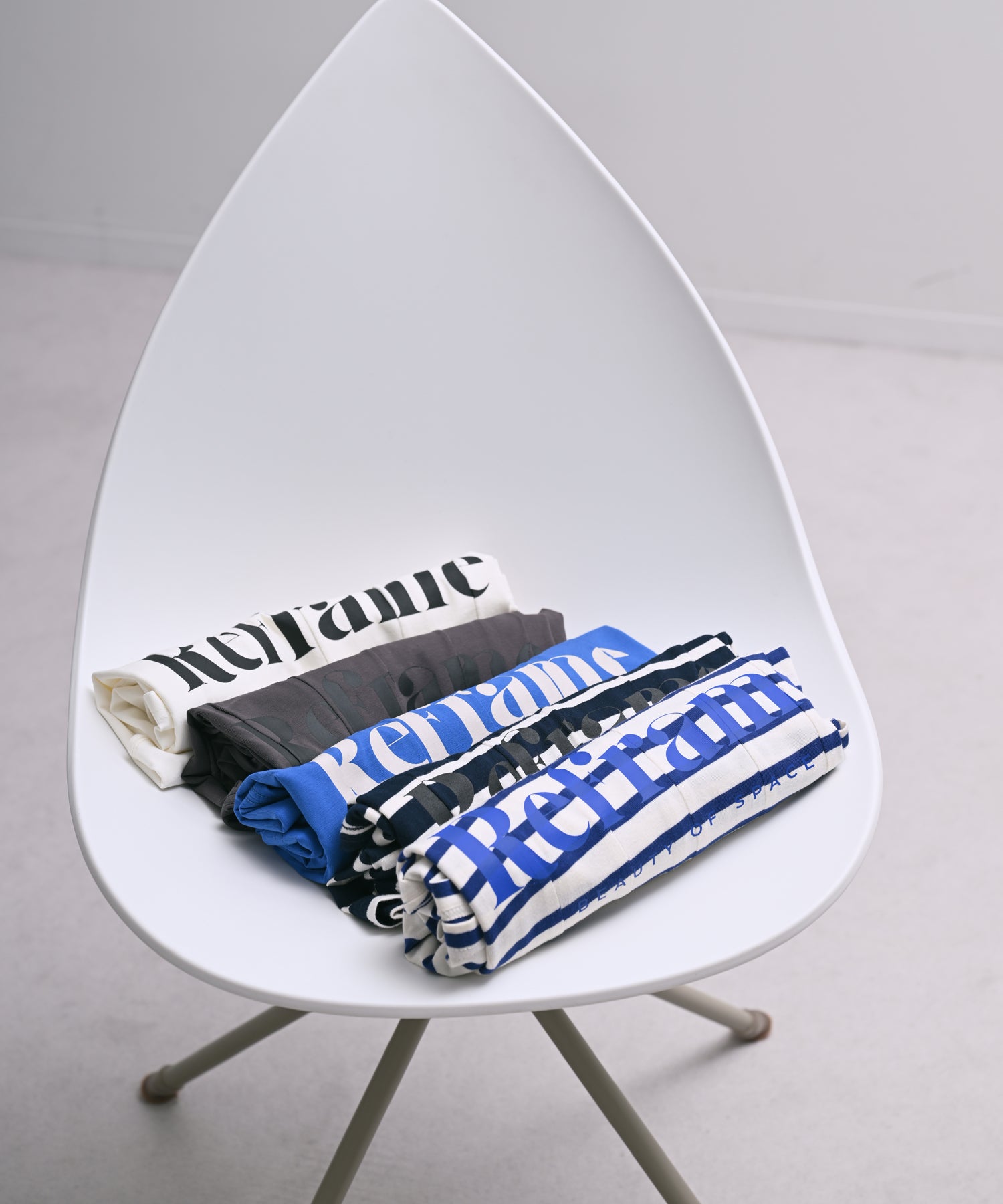Reframe Logo Relax T-Shirt