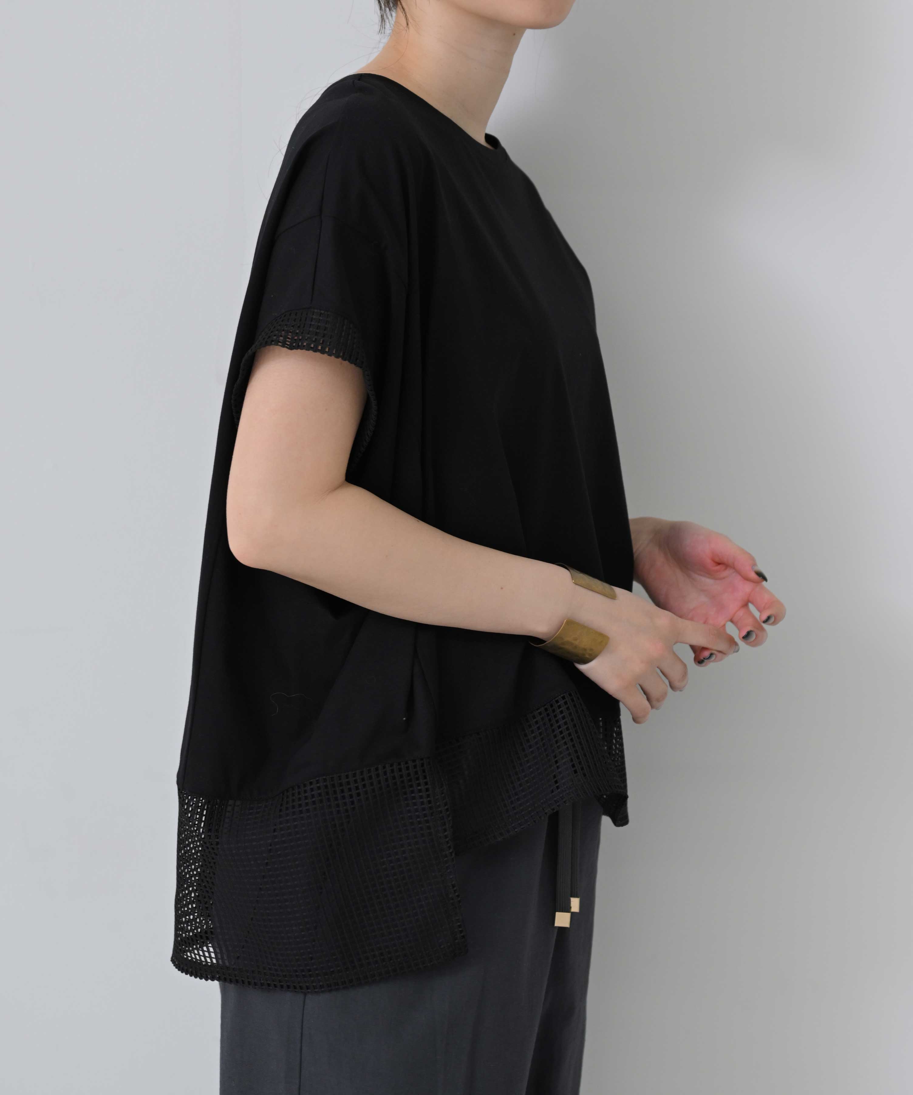 ブラック　model：H160