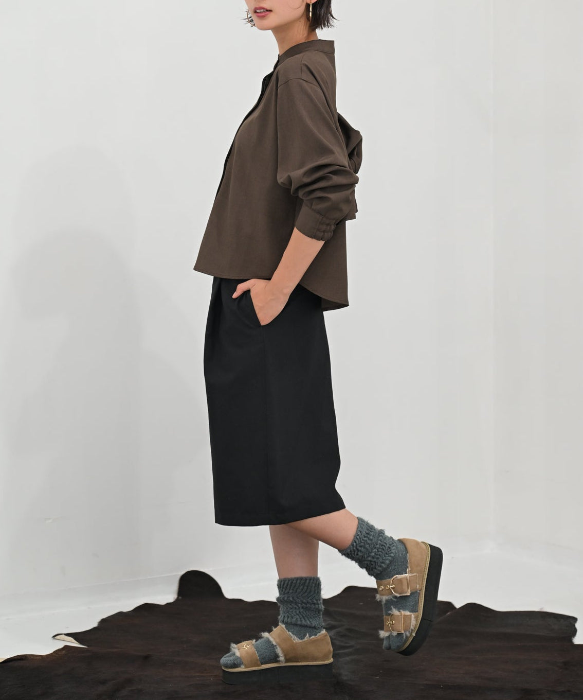 ブラウン　model：H166cm