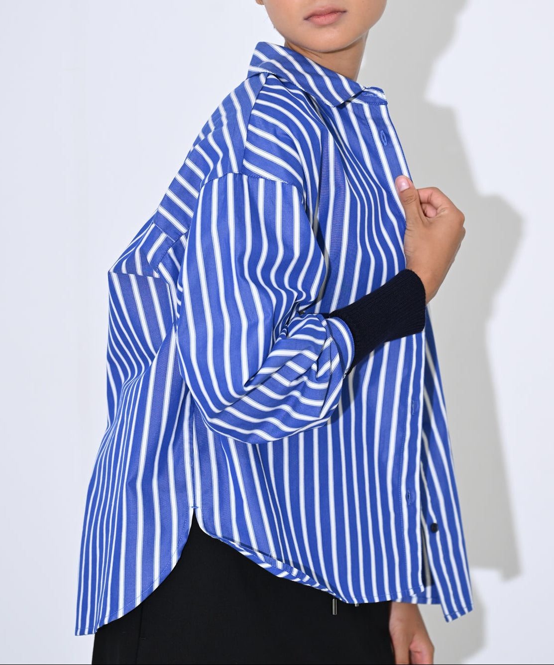 ブルー×オフホワイト　model：H166cm