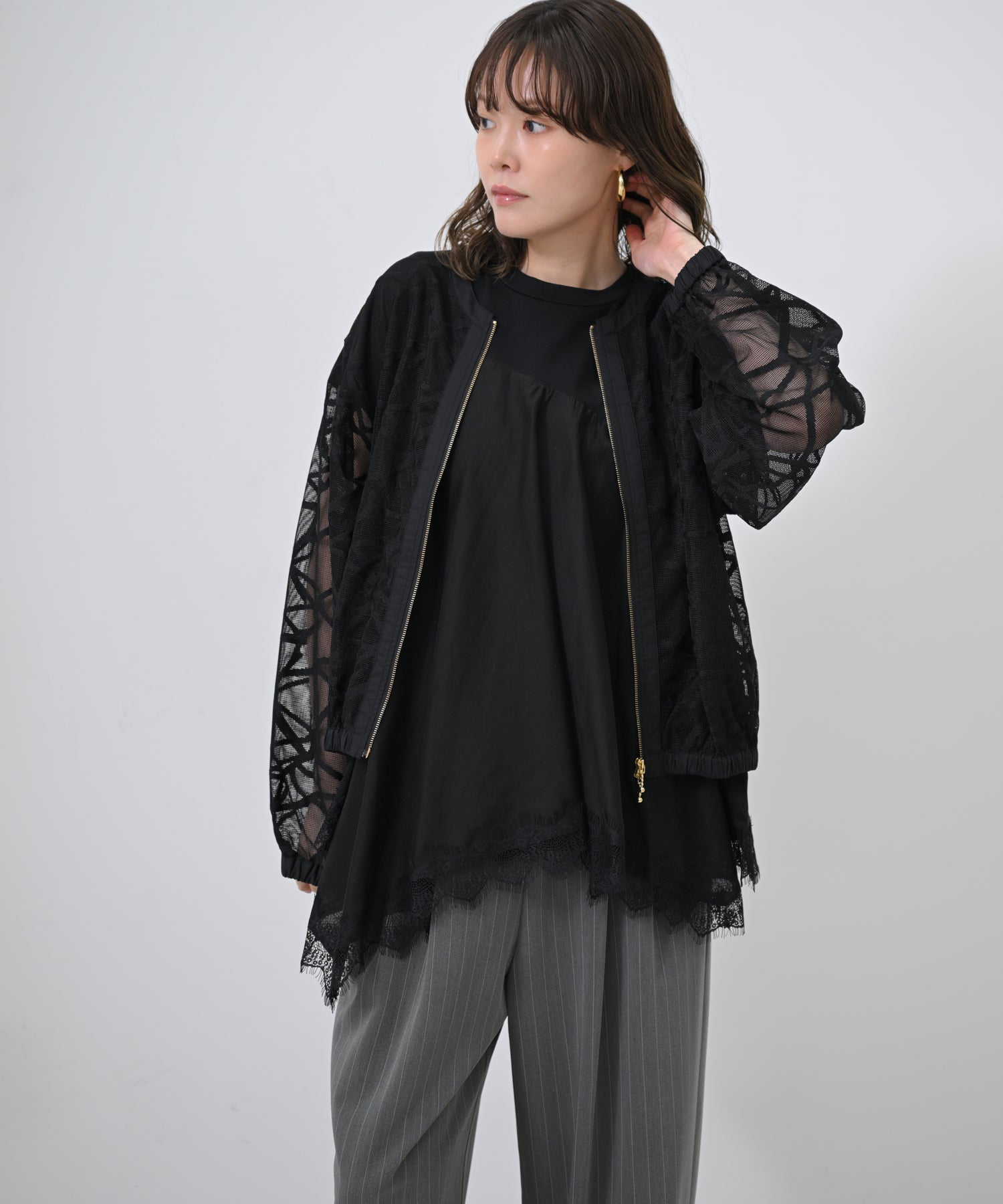 ブラック　model：H167