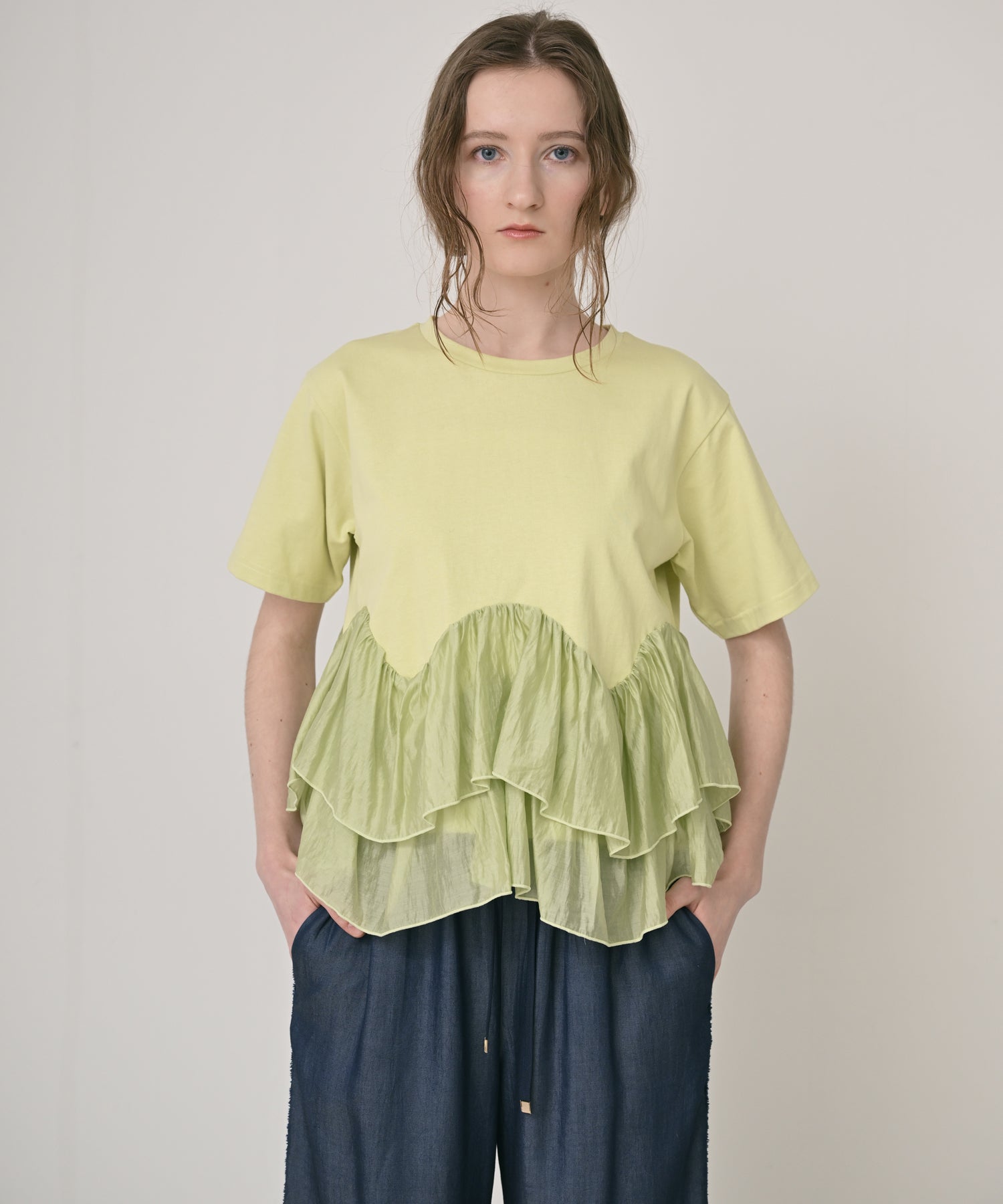 【新品・未使用】Herencia フリルヘムショートスリーブトップス Frill-Hem Short Sleeve Tops