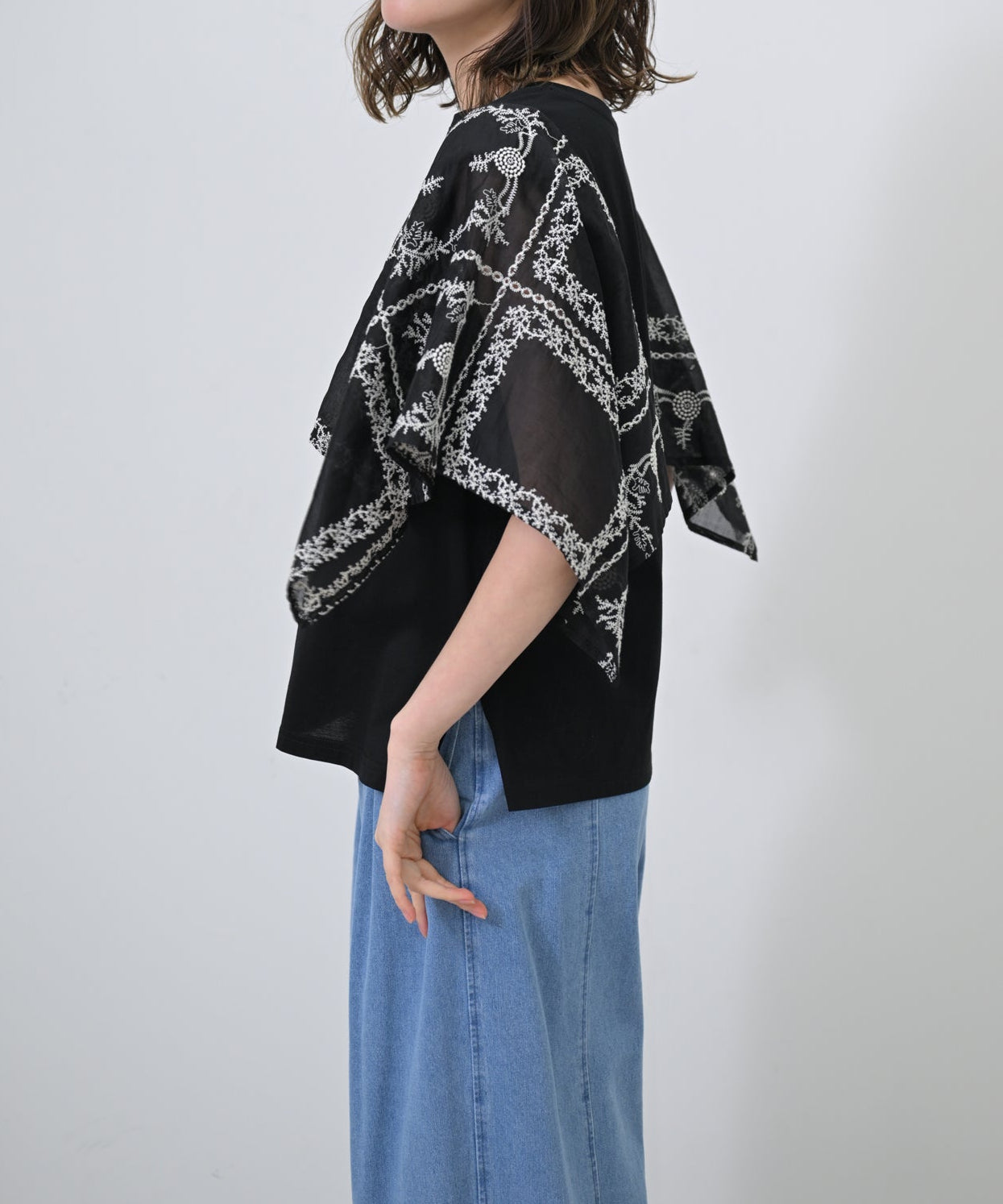 ブラック　model：H167