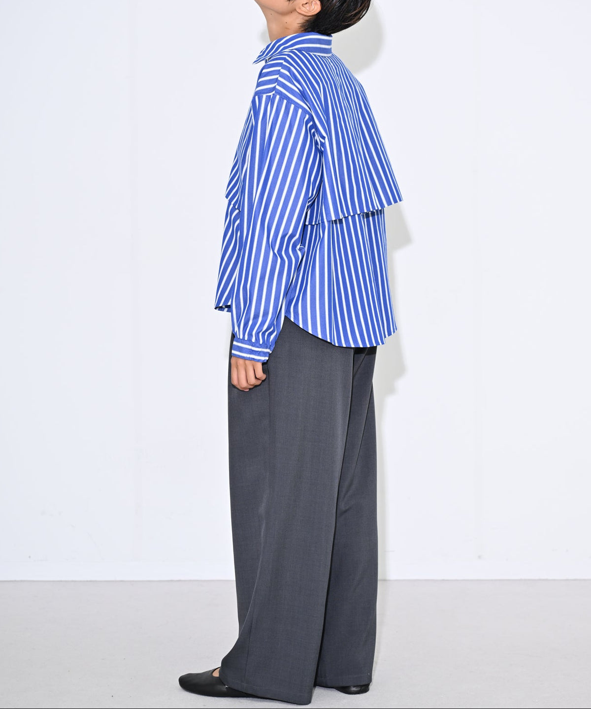 ブルー×オフホワイト　model：H166cm