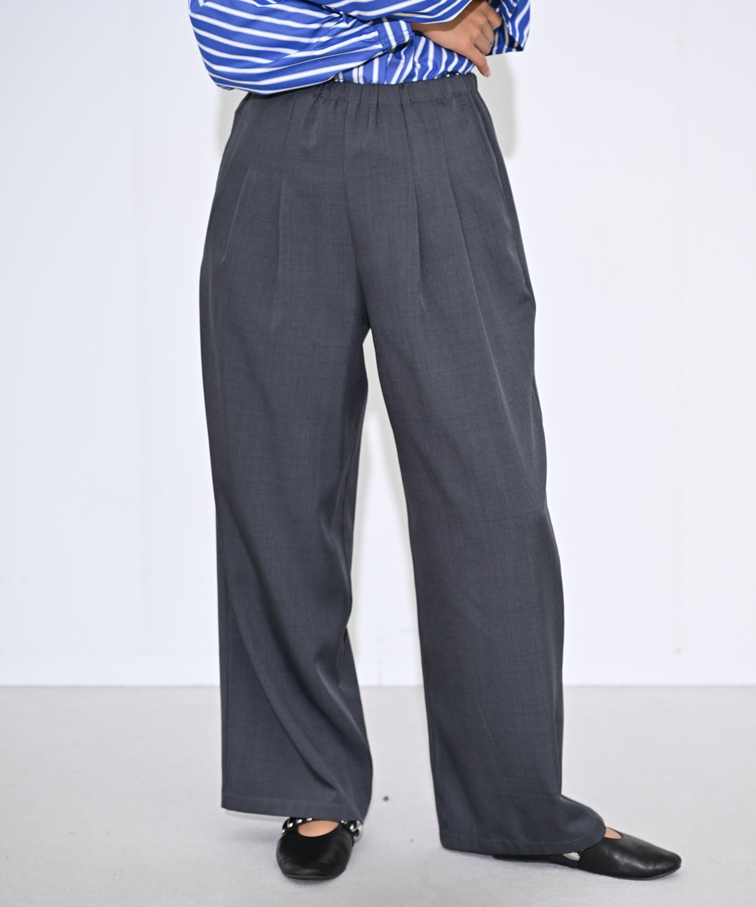 Tuck Wide Easy Pants