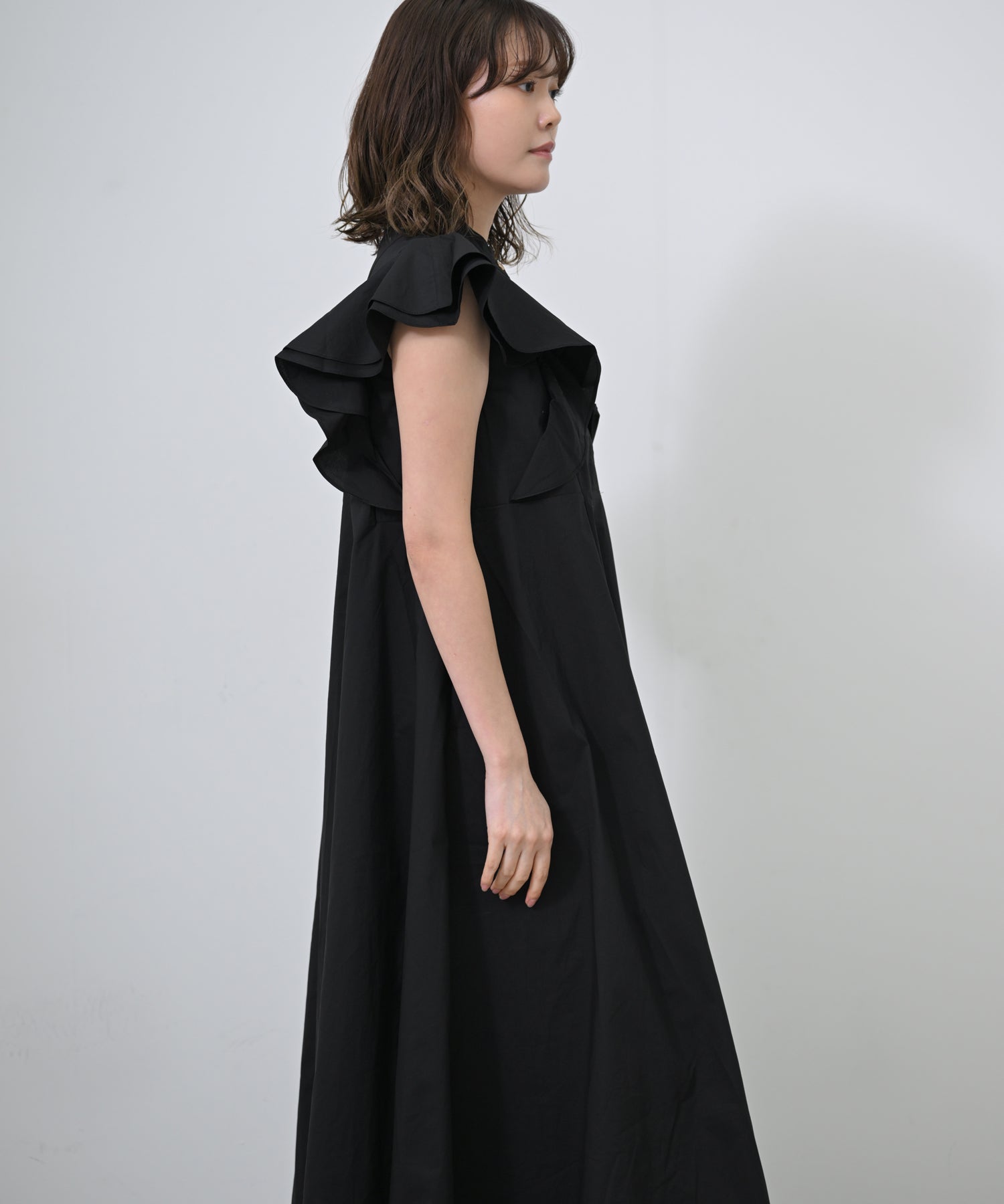 ブラック　model：H167