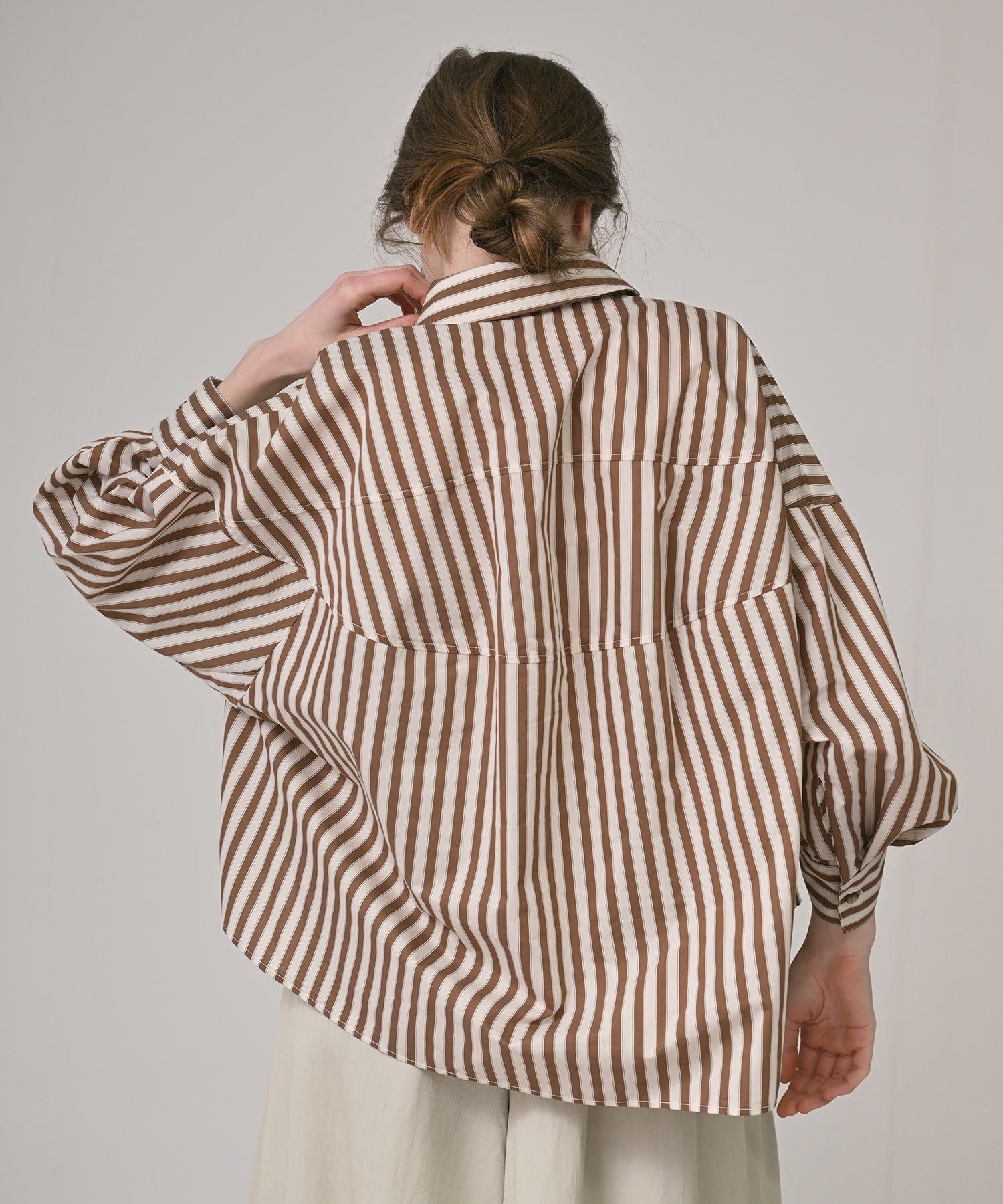 ブラウン×オフ　model：H170