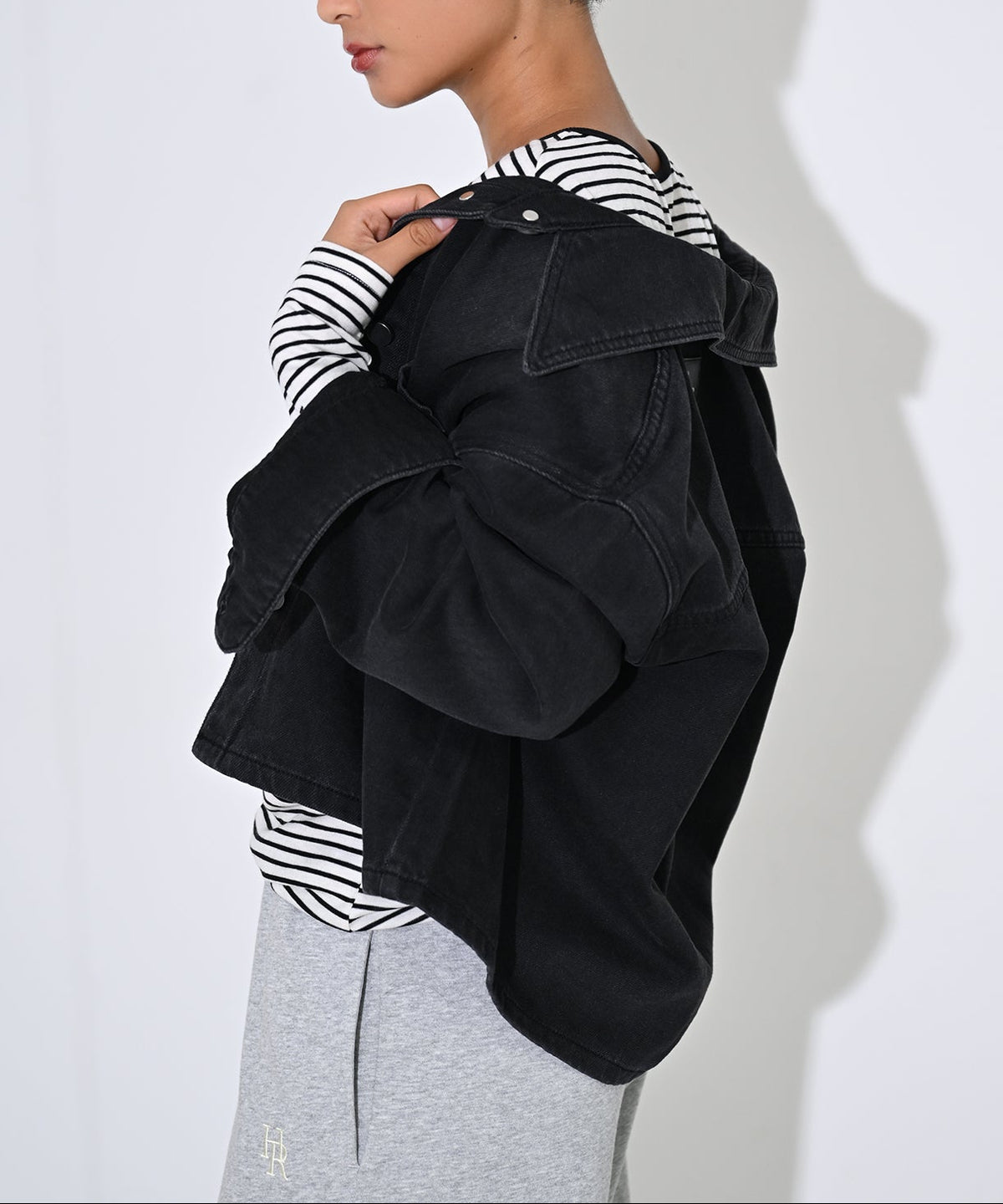 ブラック　model：H166cm