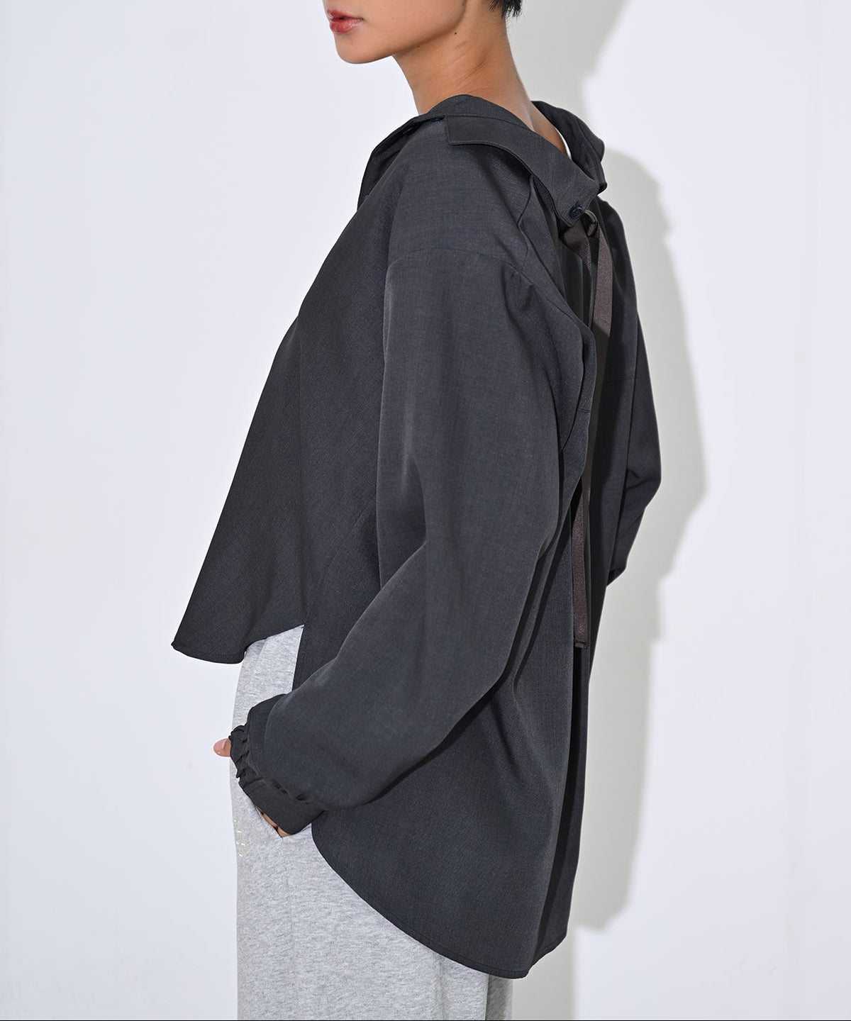 チャコール　moddel：H166cm